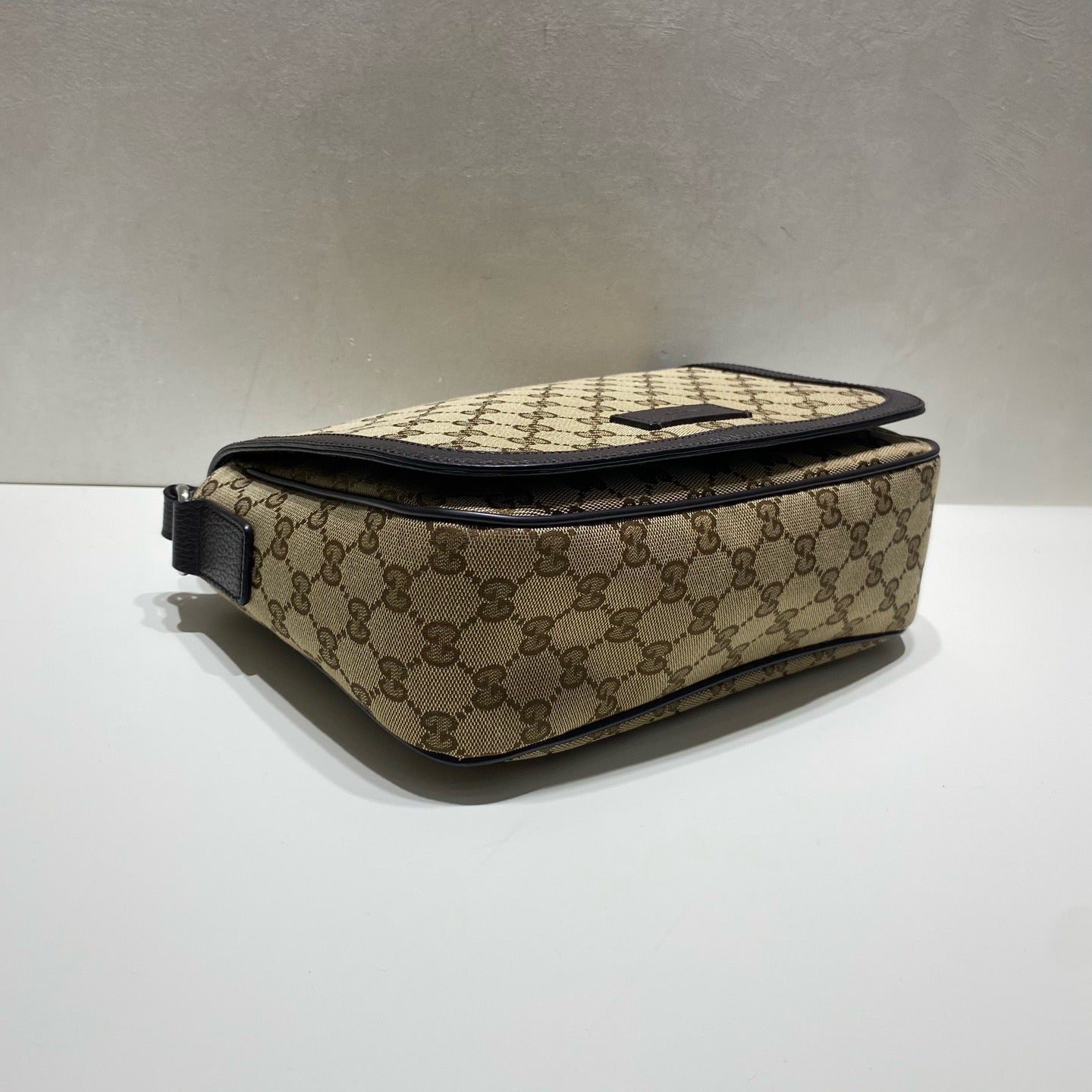 Gucci - GG Monogram Canvas Flap Messenger Bag - Canvas and Leather - Beige with Black trim - (medium)