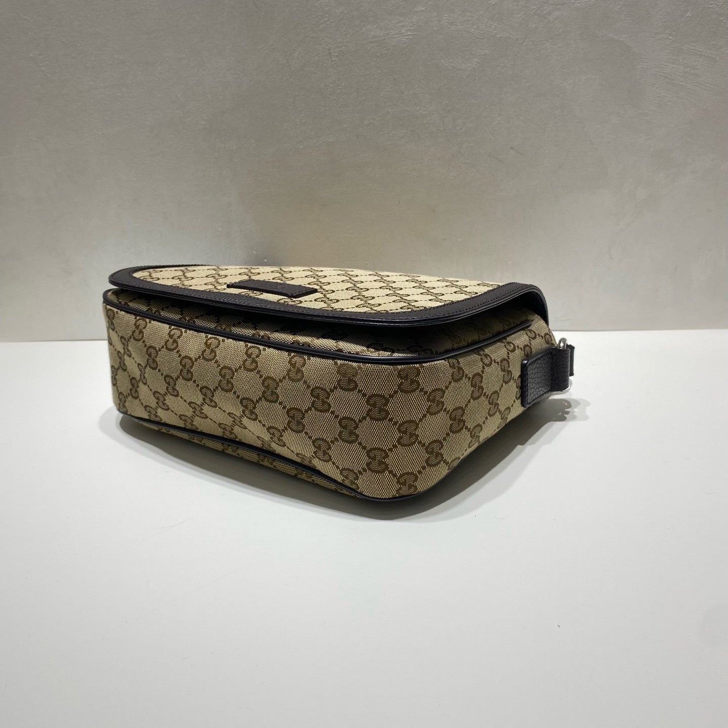 Gucci - GG Monogram Canvas Flap Messenger Bag - Canvas and Leather - Beige with Black trim - (medium)