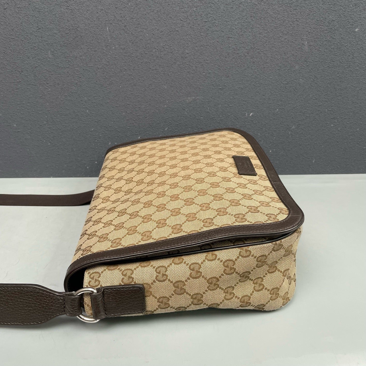 Gucci - GG Monogram Flap Messenger Bag - Monogram canvas with leather trim - Brown - (medium)
