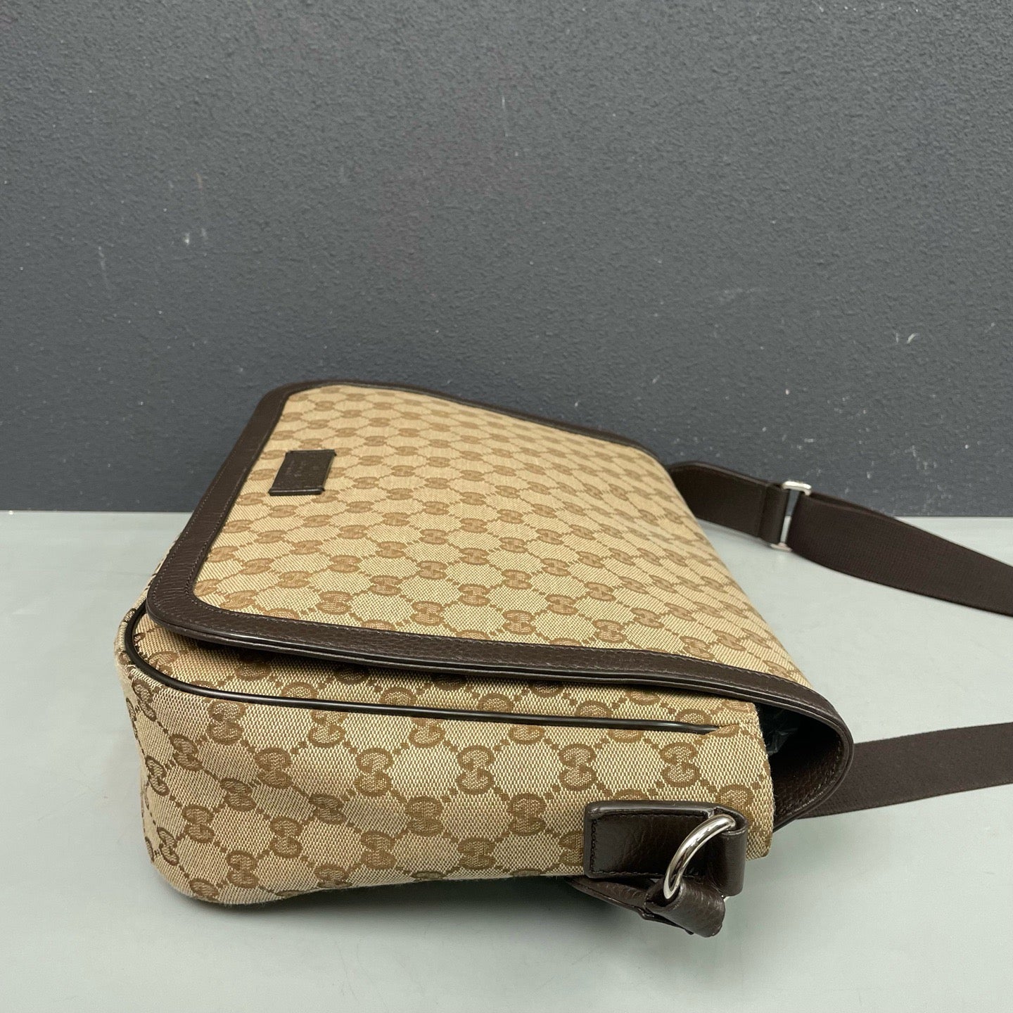 Gucci - GG Monogram Flap Messenger Bag - Monogram canvas with leather trim - Brown - (medium)