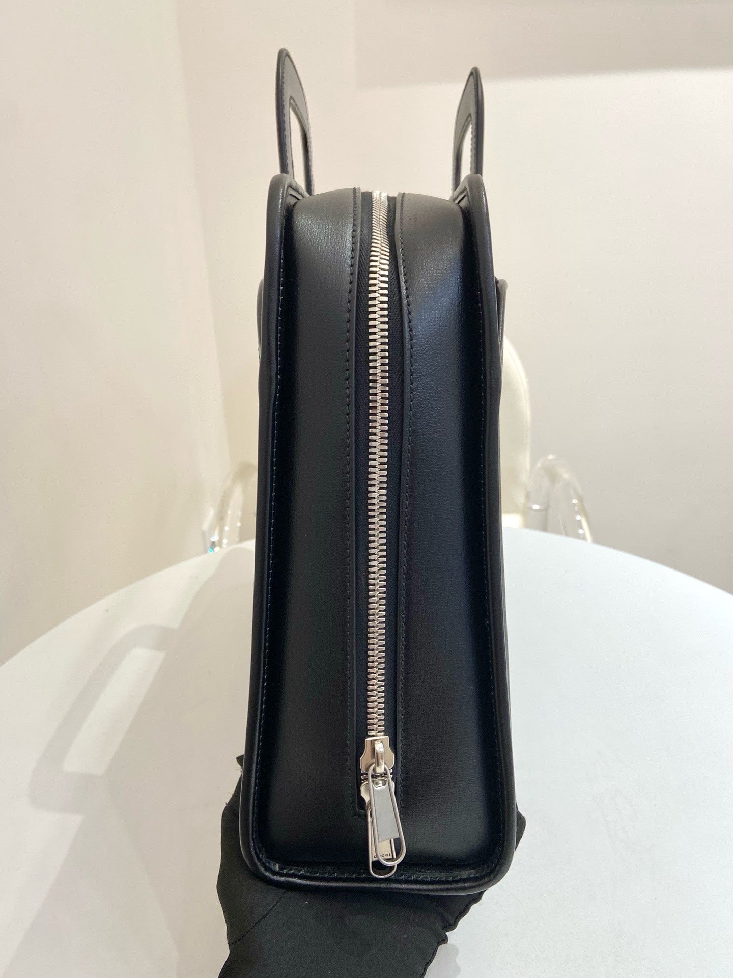 Gucci - GG Supreme Briefcase - Leather - Black - (Medium)