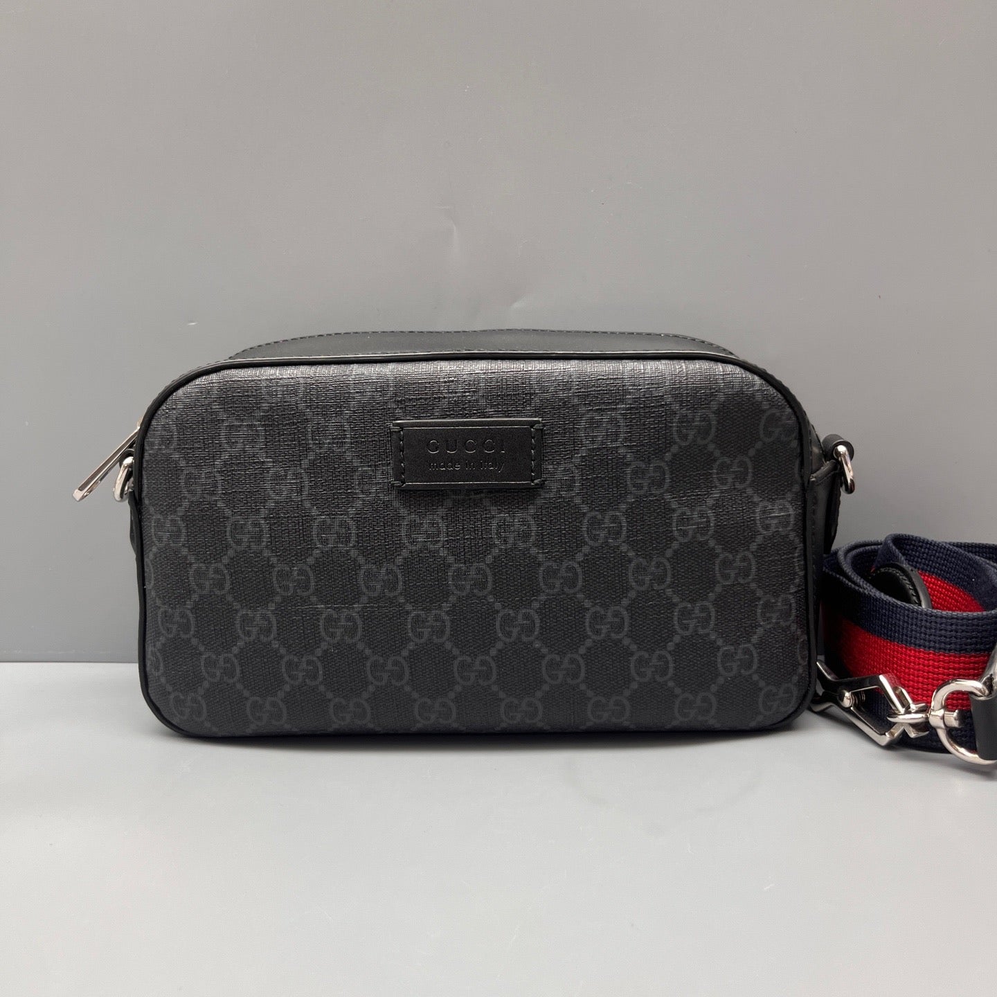 Gucci - GG Supreme Camera Bag - Synthetic - Black - (Small)