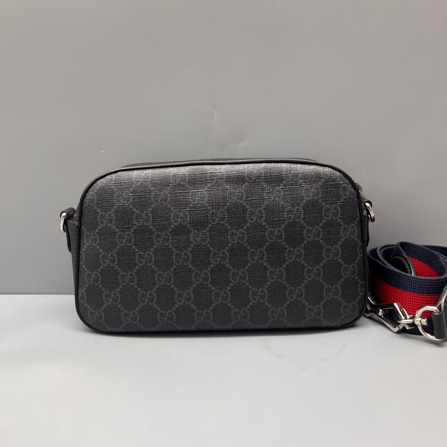 Gucci - GG Supreme Camera Bag - Synthetic - Black - (Small)