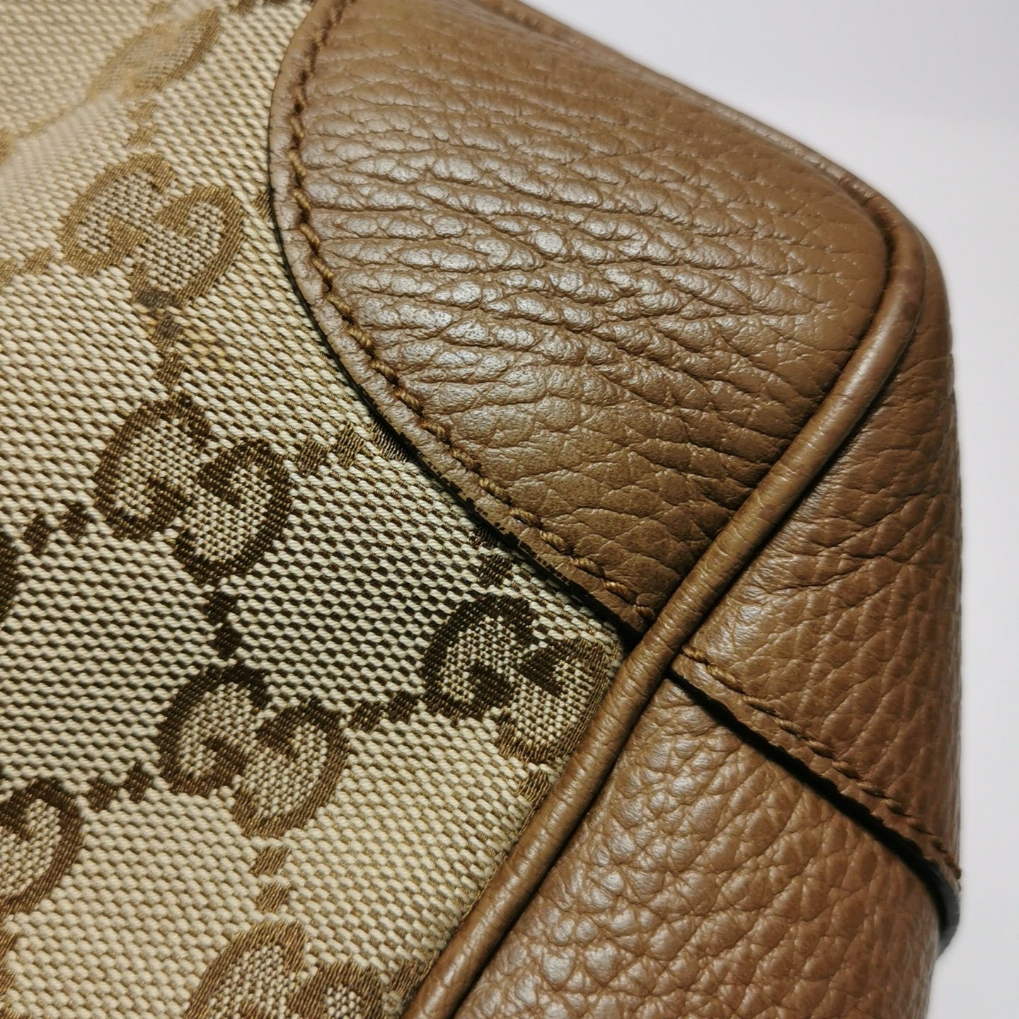Gucci - GG Supreme Canvas Mini Tote Bag - GG Supreme canvas with pebbled leather trim - Beige and Brown - (mini)