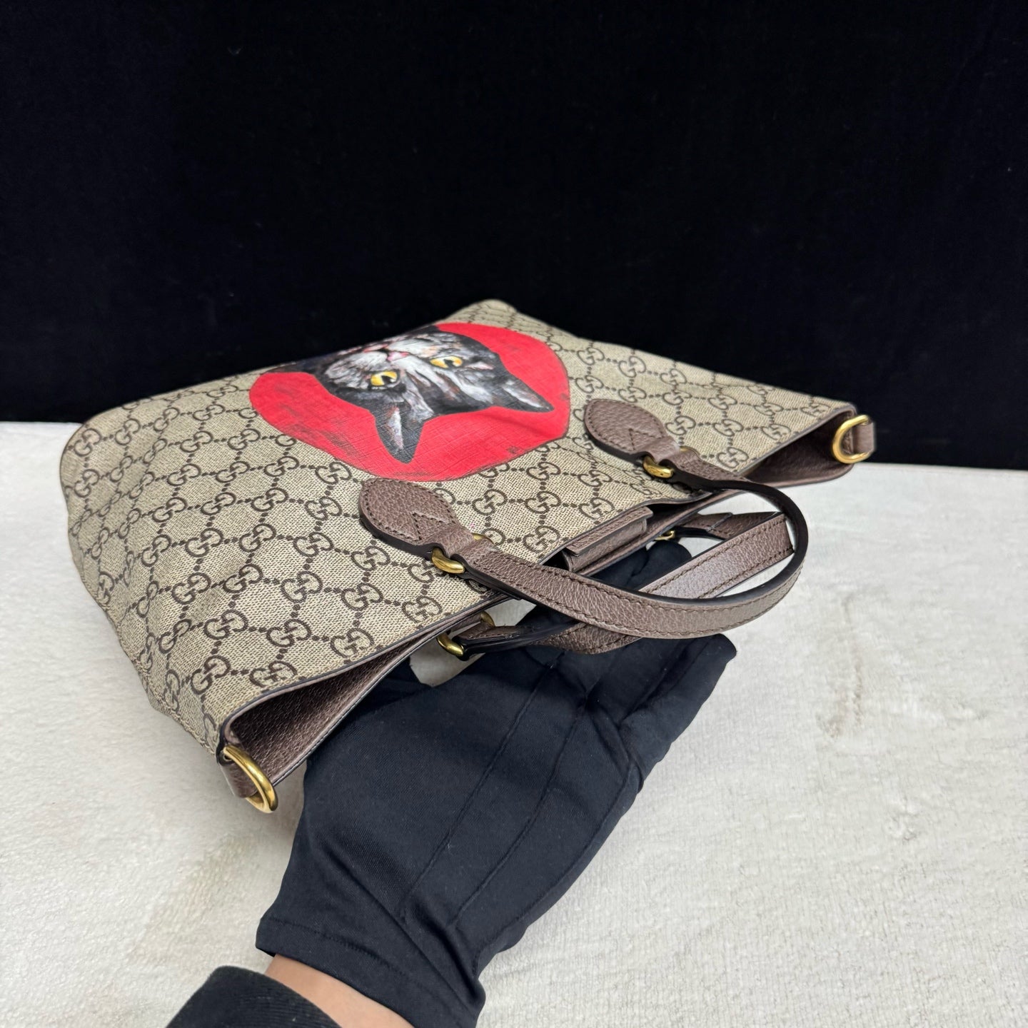Gucci - GG Supreme Cat Print Tote - GG Supreme coated canvas with leather trim and web strap - Beige and Ebony with Multicolour accents - (small)