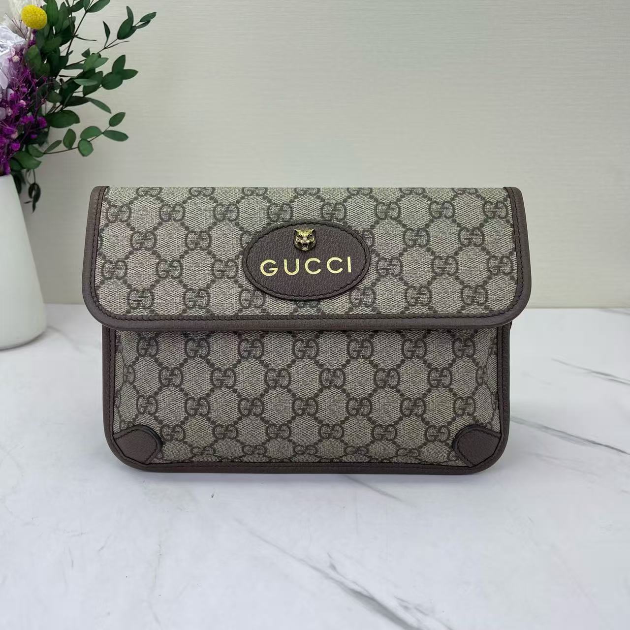 Gucci - GG Supreme Tiger Head Belt Bag - Coated canvas with leather trim and web strap - Beige and Brown with Green/Red Web - (medium)