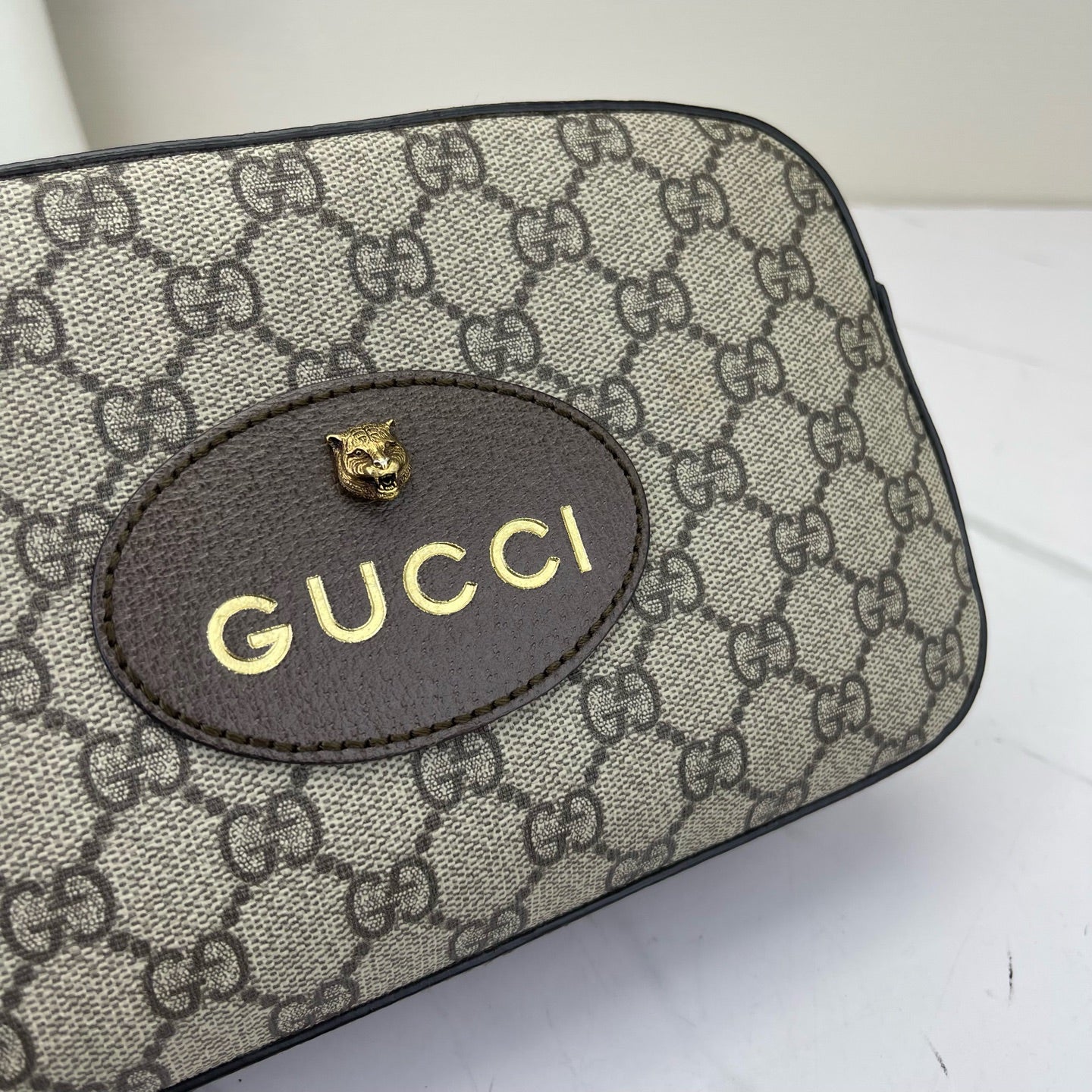 Gucci - GG Supreme Tiger Head Camera Bag - Synthetic - Multicolour - (mini)