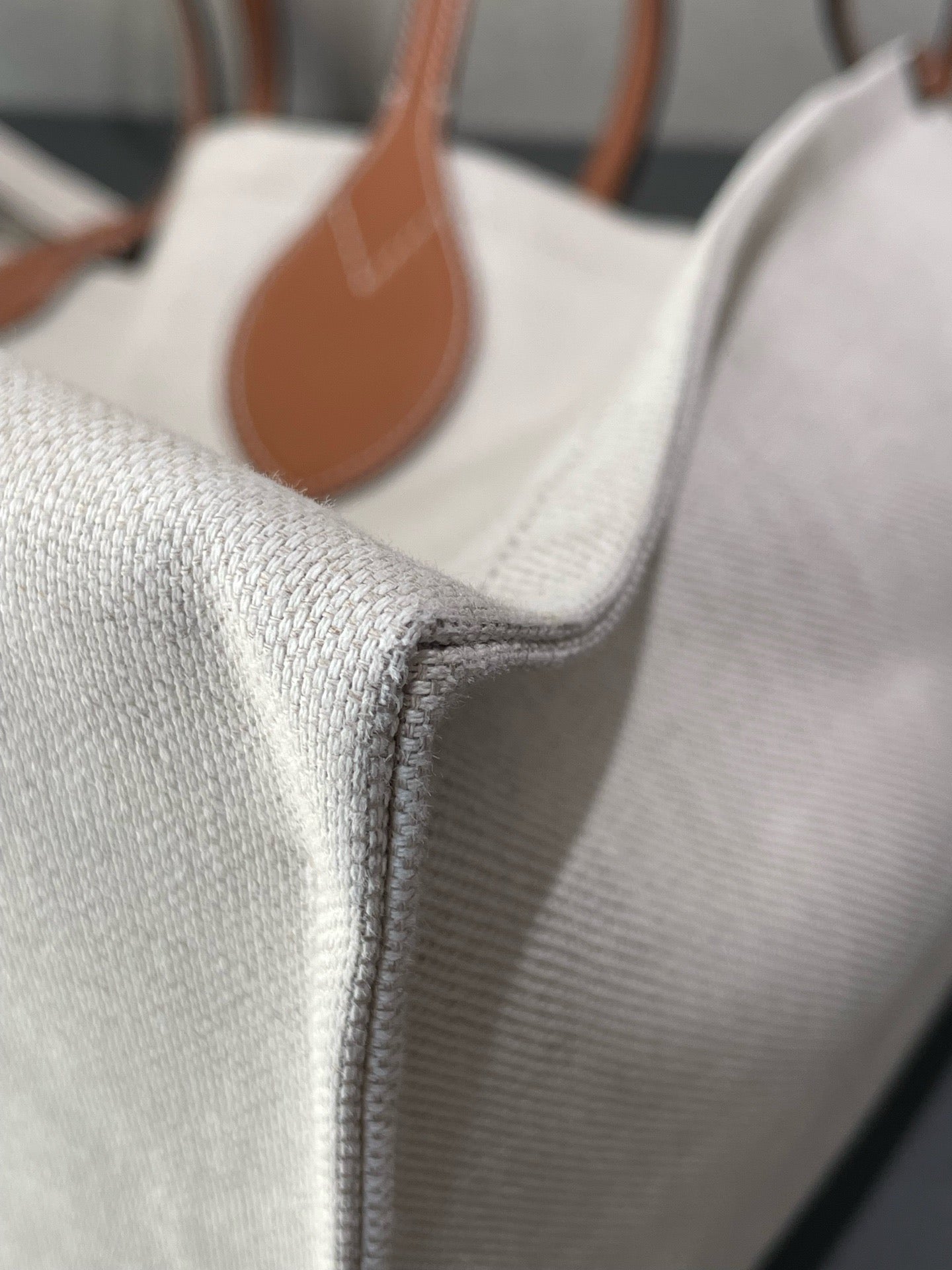 Gucci - Gucci Logo Canvas Reversible Tote - Double-sided cotton linen canvas with leather trim - Beige and Brown - (Large)