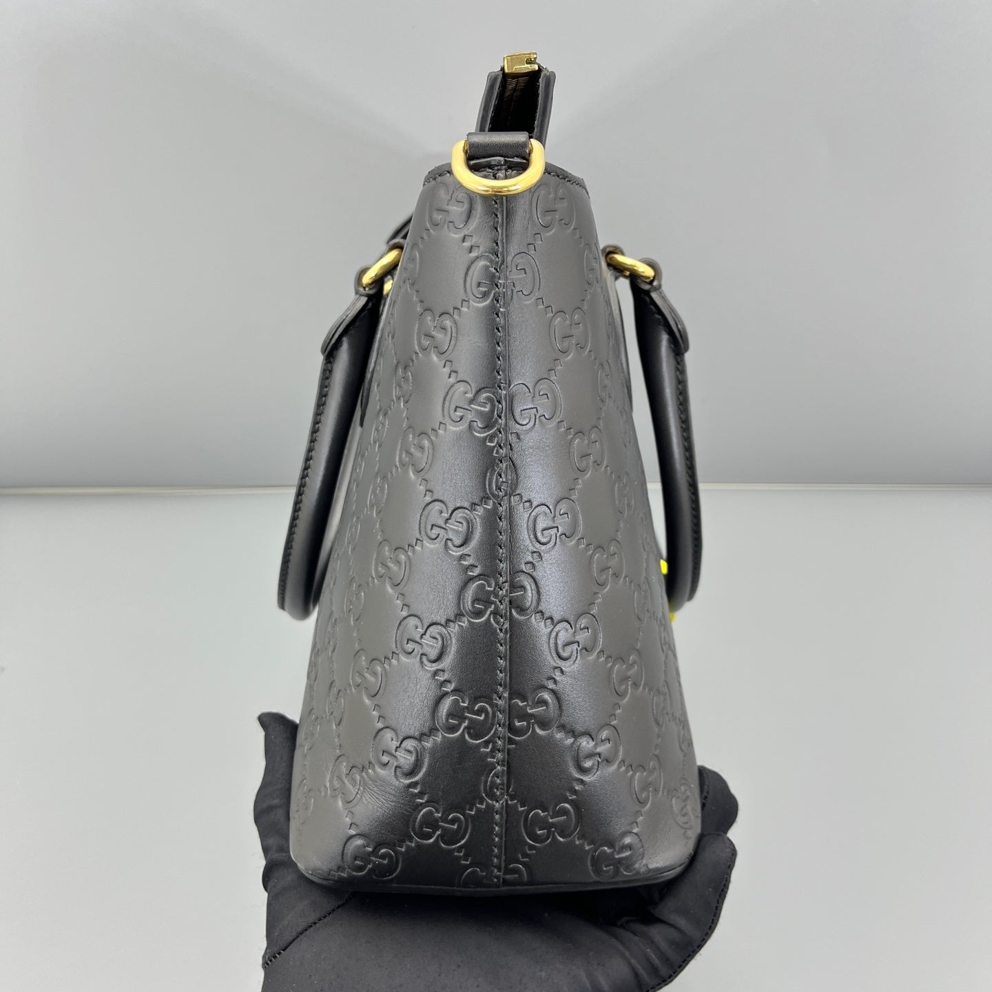 Gucci - Gucci Signature Tote Bag - Leather - Black - (Medium)