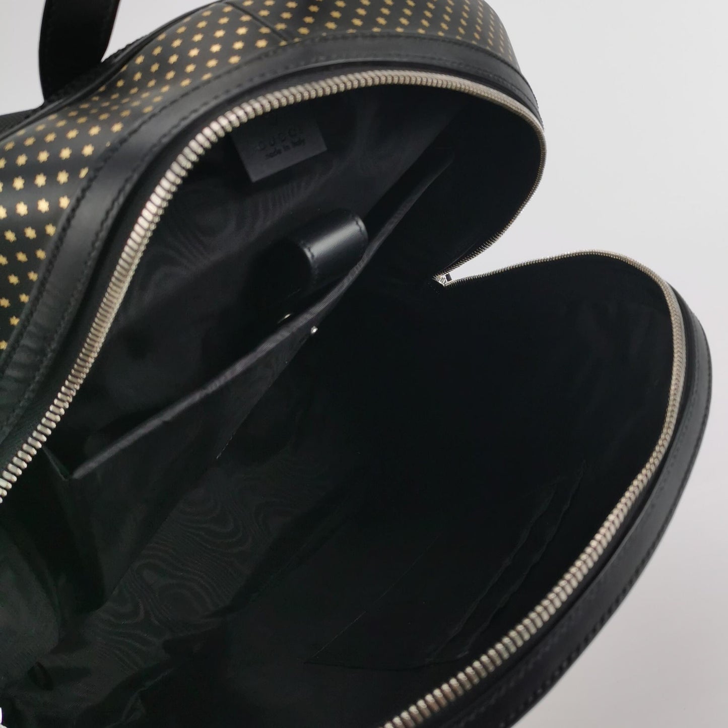 Gucci - Guccy - Leather - Black - (medium)