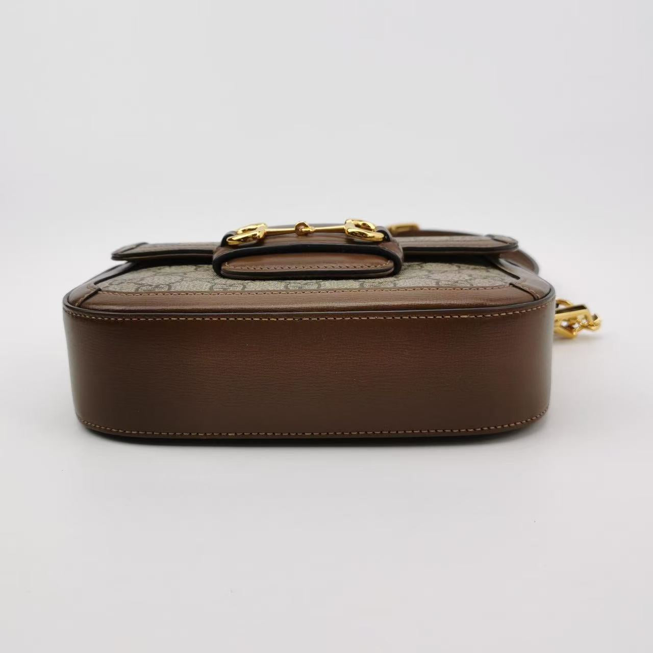 Gucci - Horsebit 1955 Mini Bag - GG Supreme canvas with leather trim - Beige and Brown with Gold-Tone Hardware - (Mini)