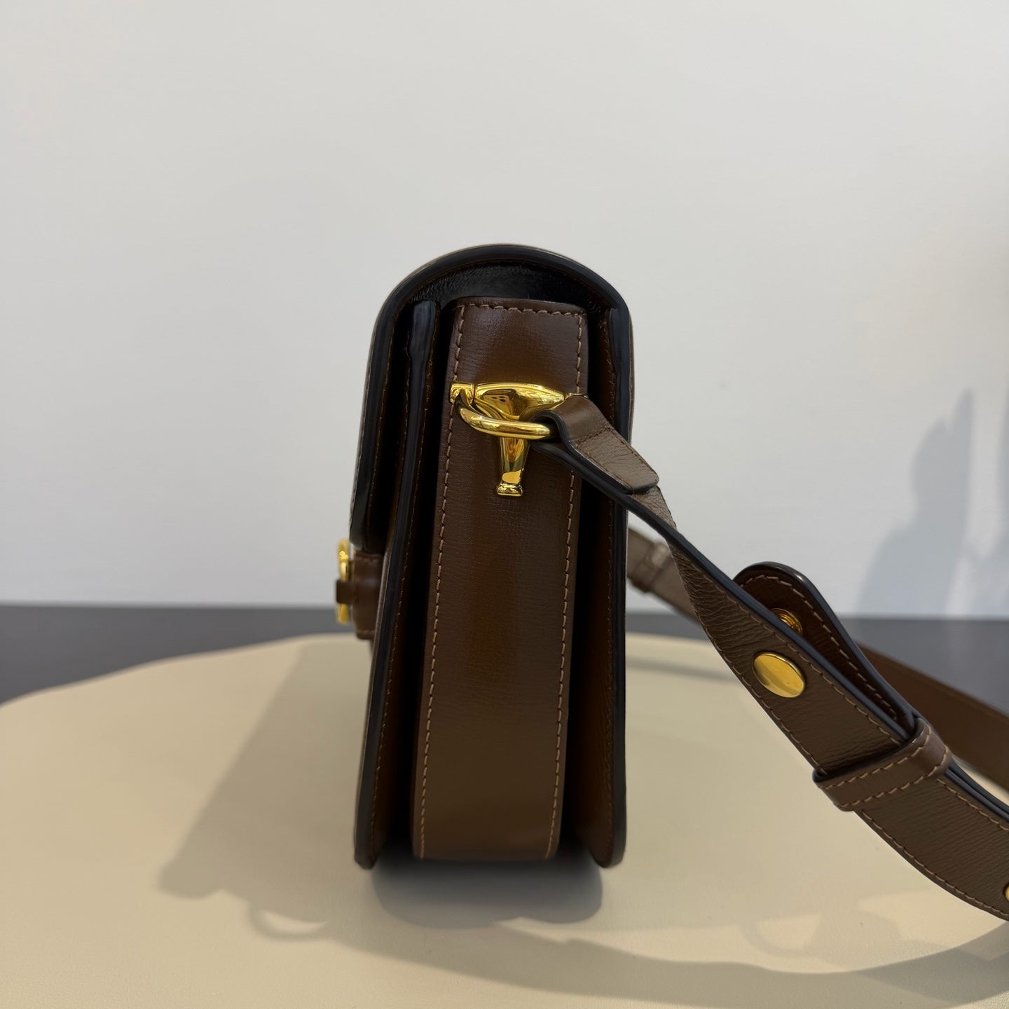Gucci - Horsebit 1955 - Synthetic - Brown - (medium)