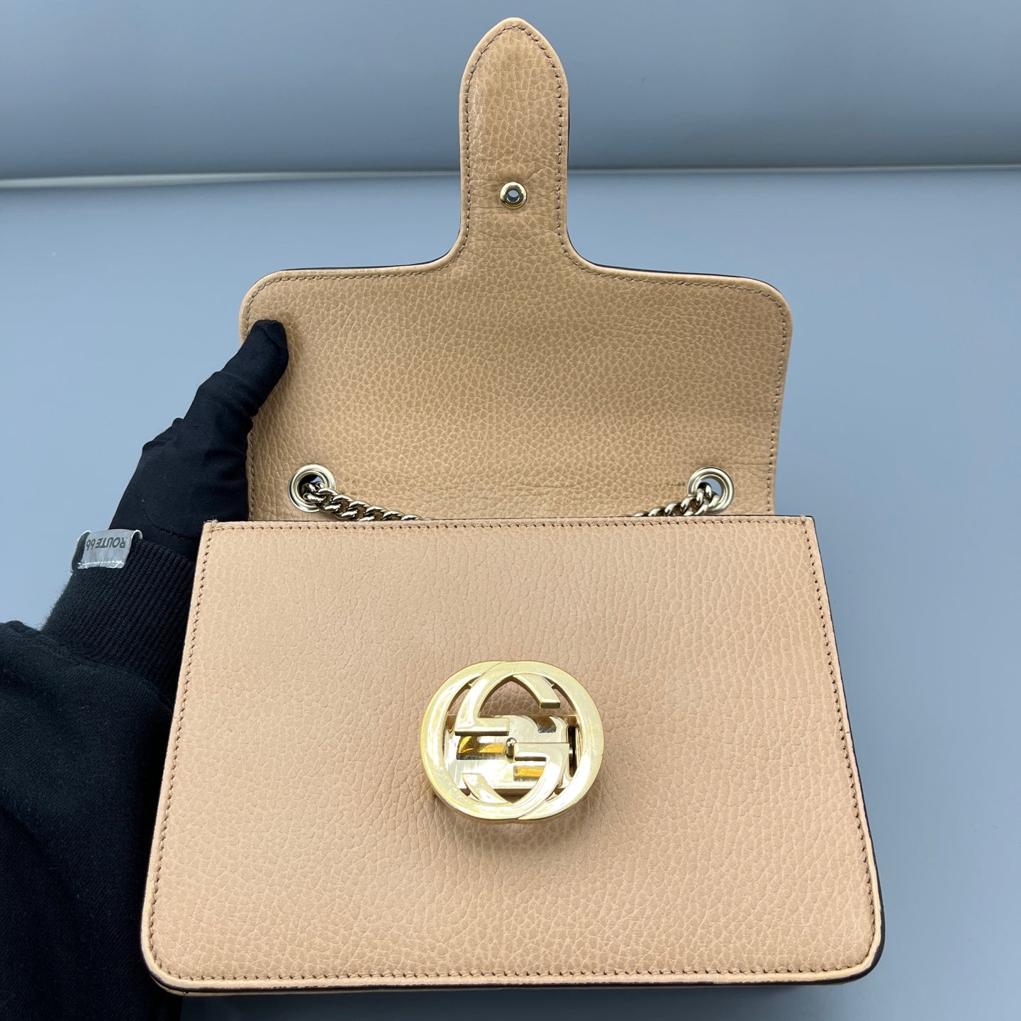 Gucci - Interlocking G Chain Flap Bag (Outlet Edition) - Leather - Beige - (Small)