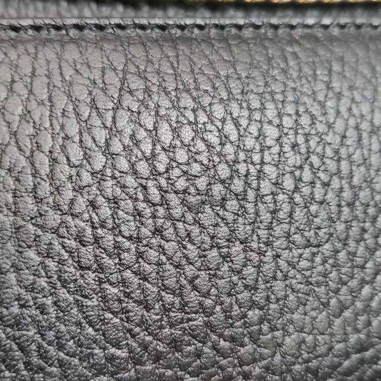 Gucci - Interlocking G Chain Shoulder Bag - Grained leather - Black - (mini)