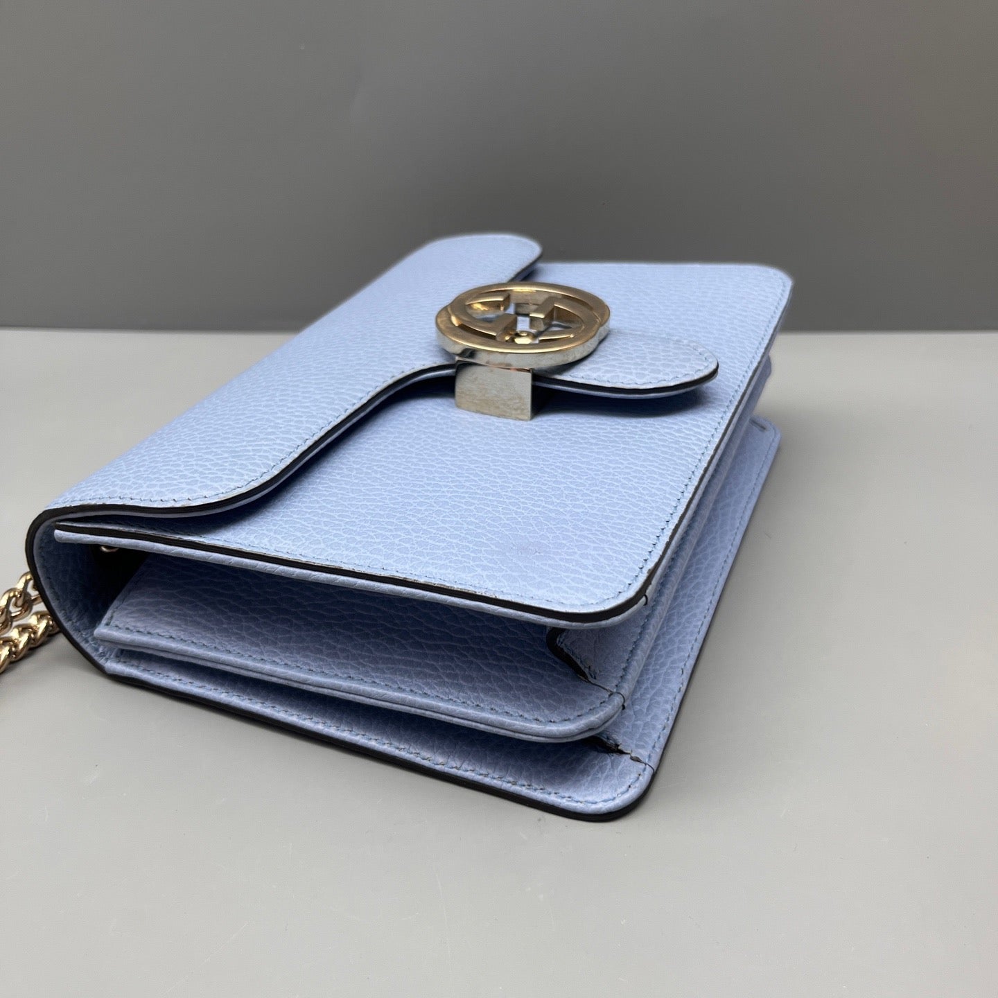 Gucci - Interlocking G Chain Shoulder Bag - Leather - Blue - (mini)