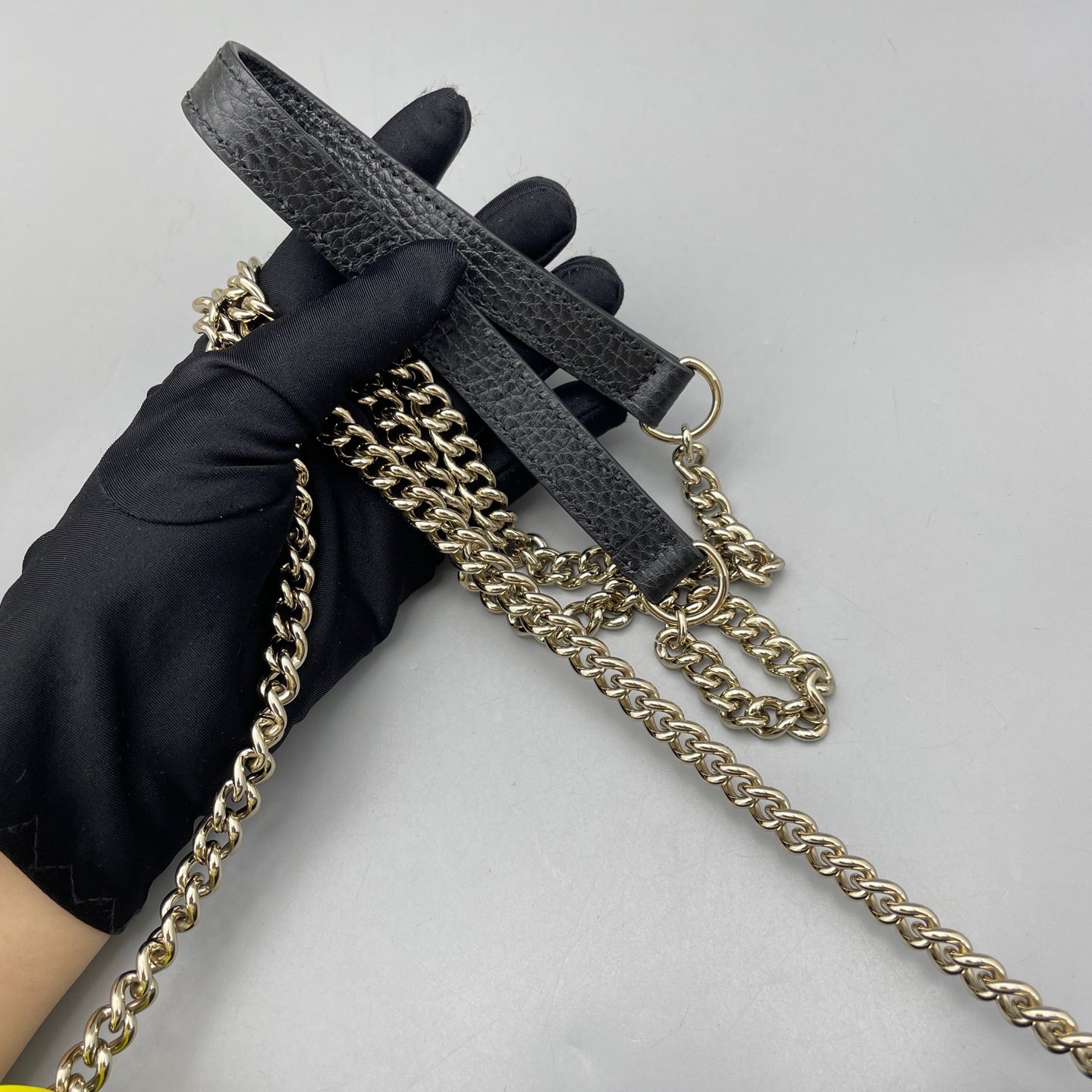 Gucci - Interlocking G Chain Wallet - Leather - Black - (mini)