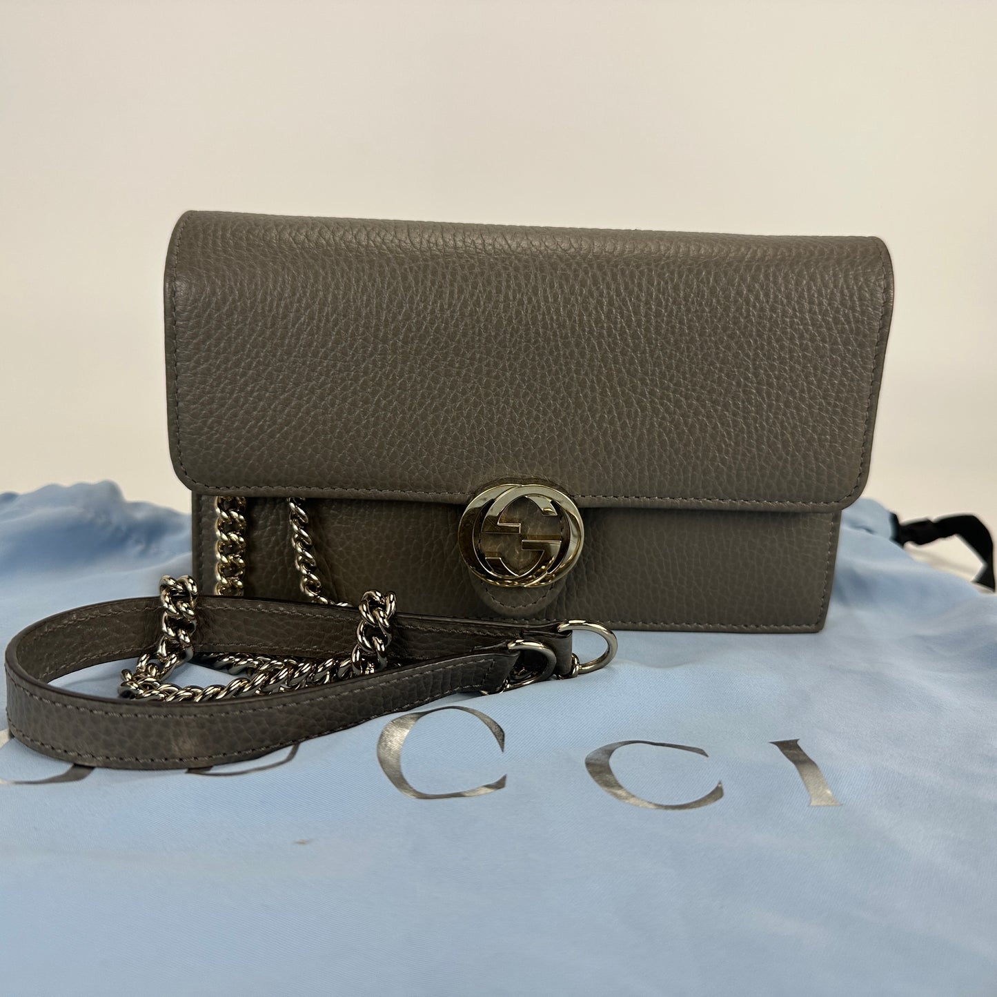 Gucci - Interlocking G Chain Wallet - Leather - Grey - (mini)