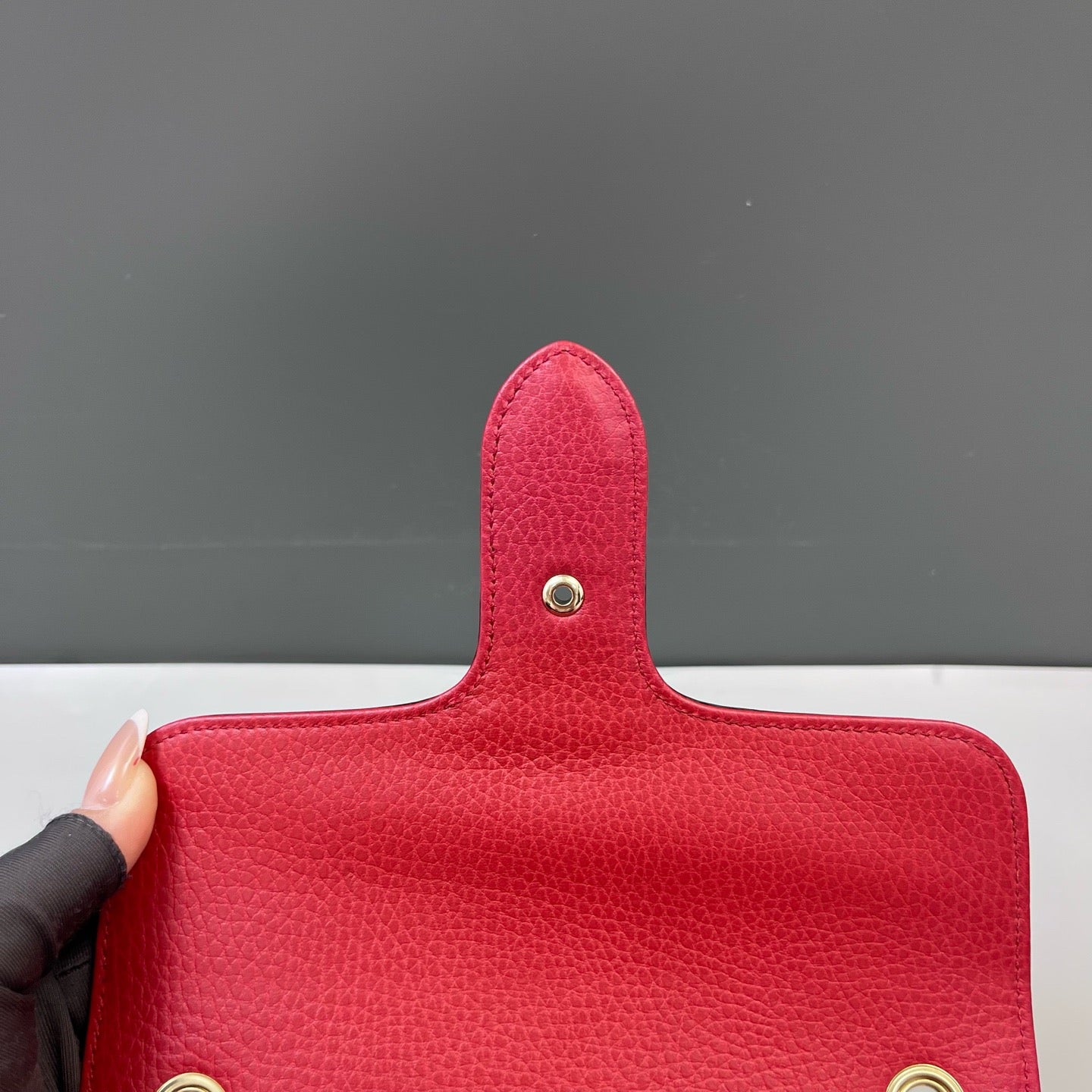 Gucci - Interlocking G Flap Shoulder Bag - Grained leather - Red with Gold-Tone Hardware - (small)