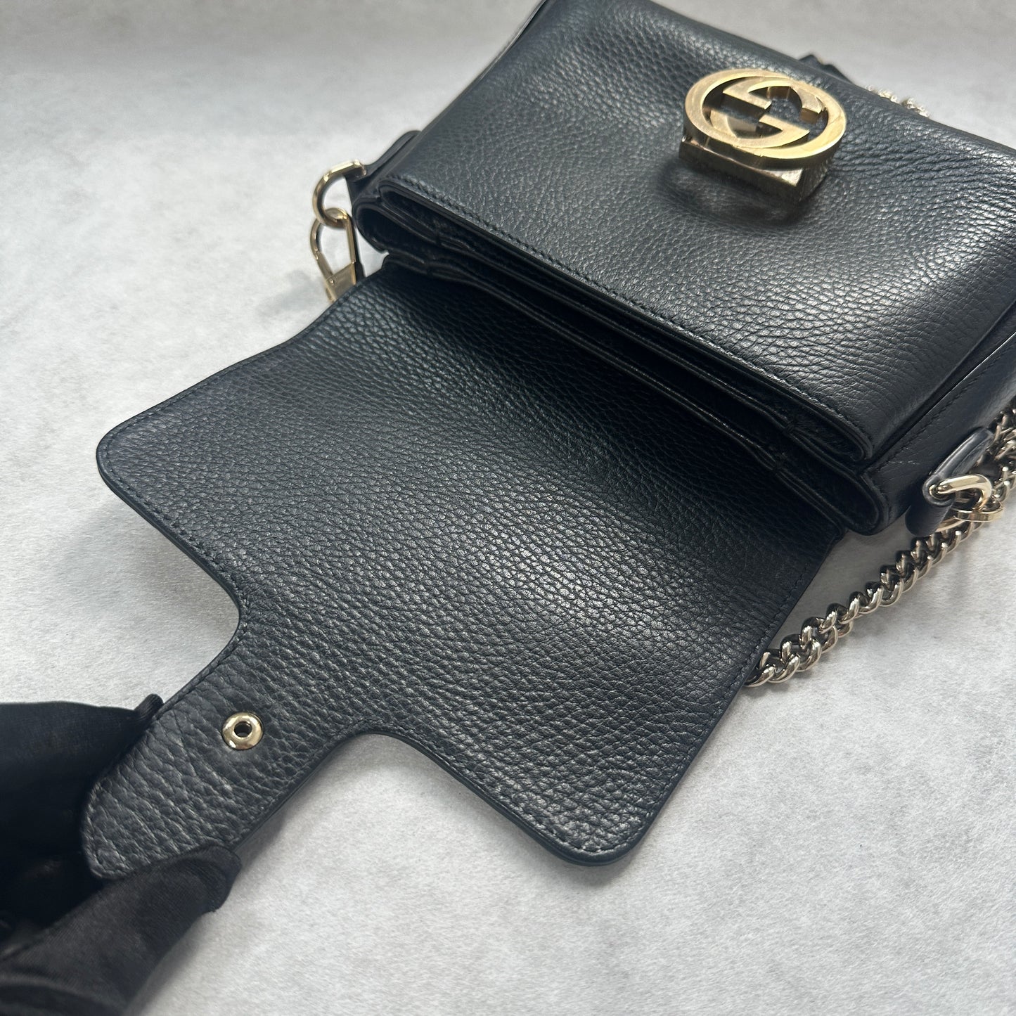 Gucci - Interlocking G - Leather - Black - (small)