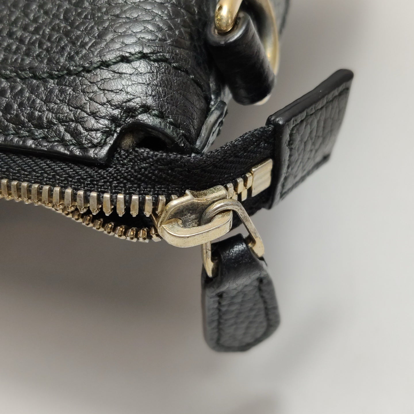 Gucci - Interlocking G Tote Bag - Grained leather - Black - (medium)