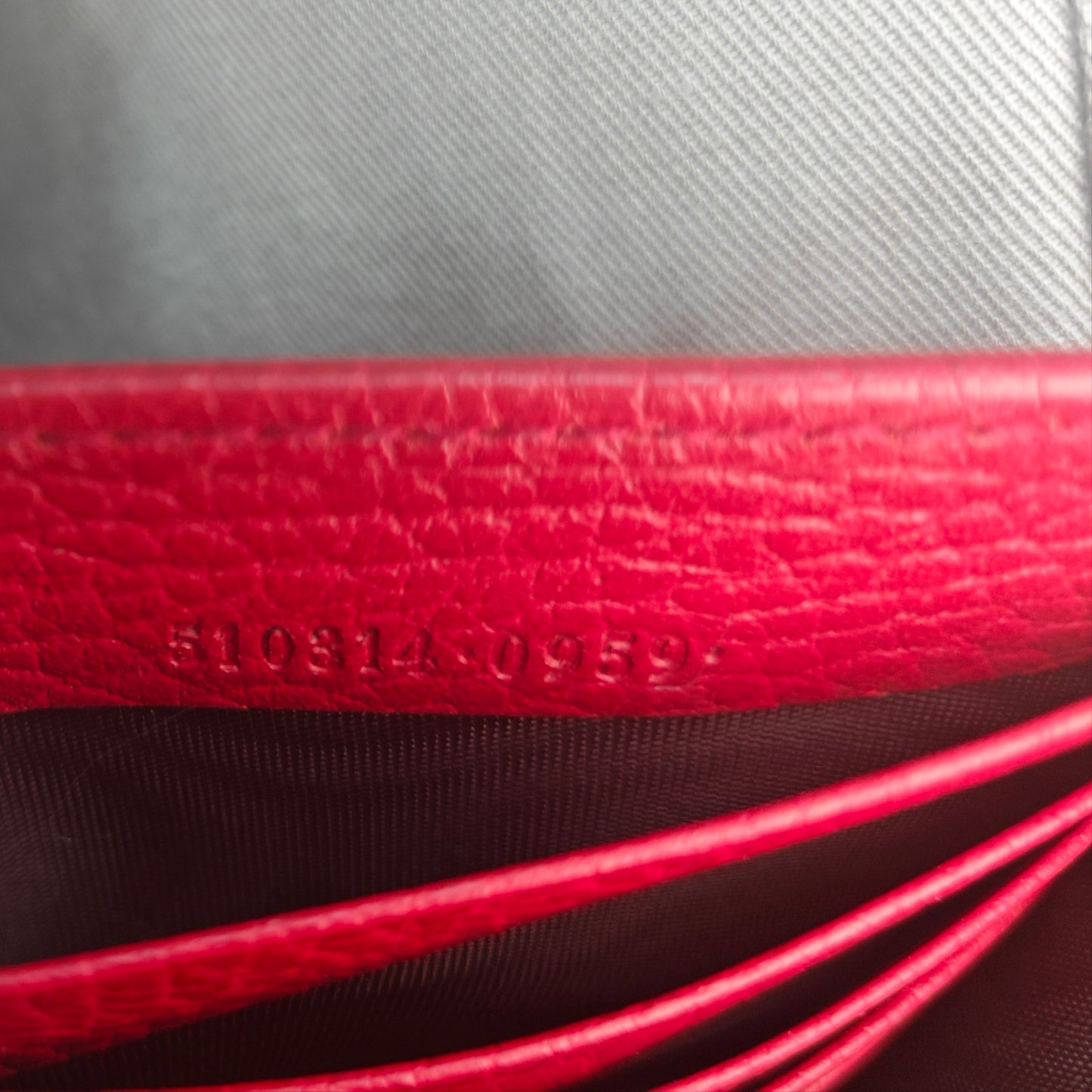 Gucci - Interlocking G Wallet on Chain - Leather - Red - (mini)