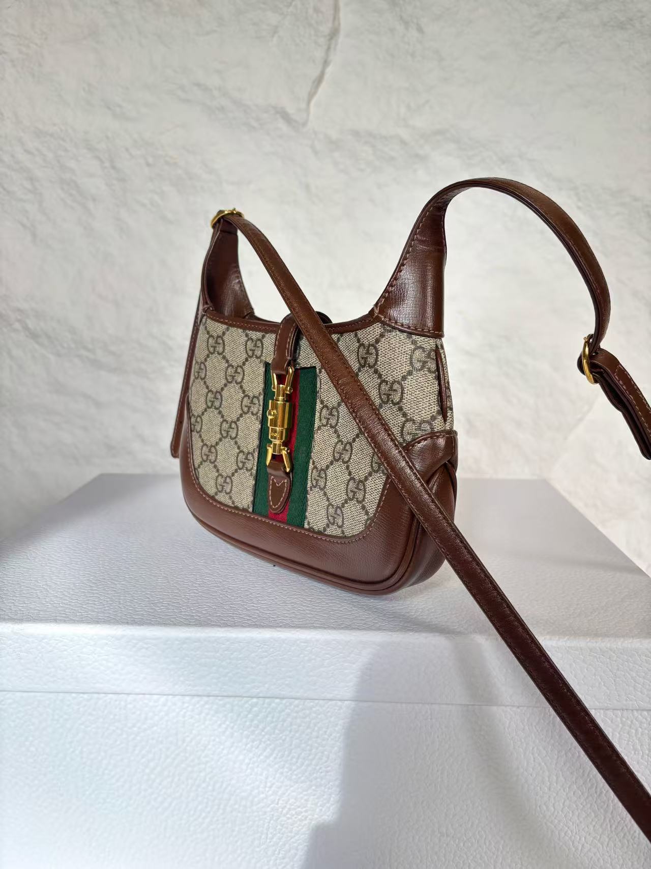Gucci - Jackie 1961 - GG Supreme canvas with leather trim - Beige and Brown with Red and Green accents - (mini)