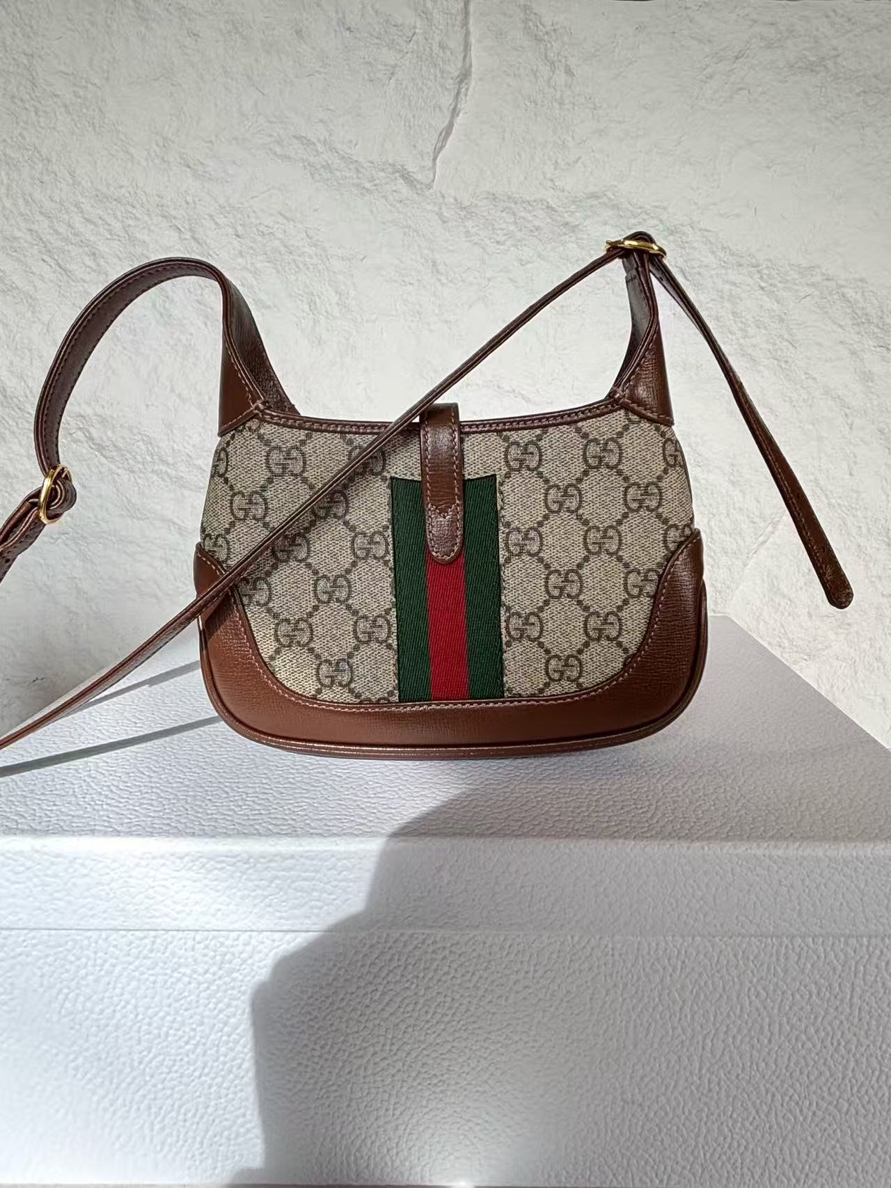 Gucci - Jackie 1961 - GG Supreme canvas with leather trim - Beige and Brown with Red and Green accents - (mini)