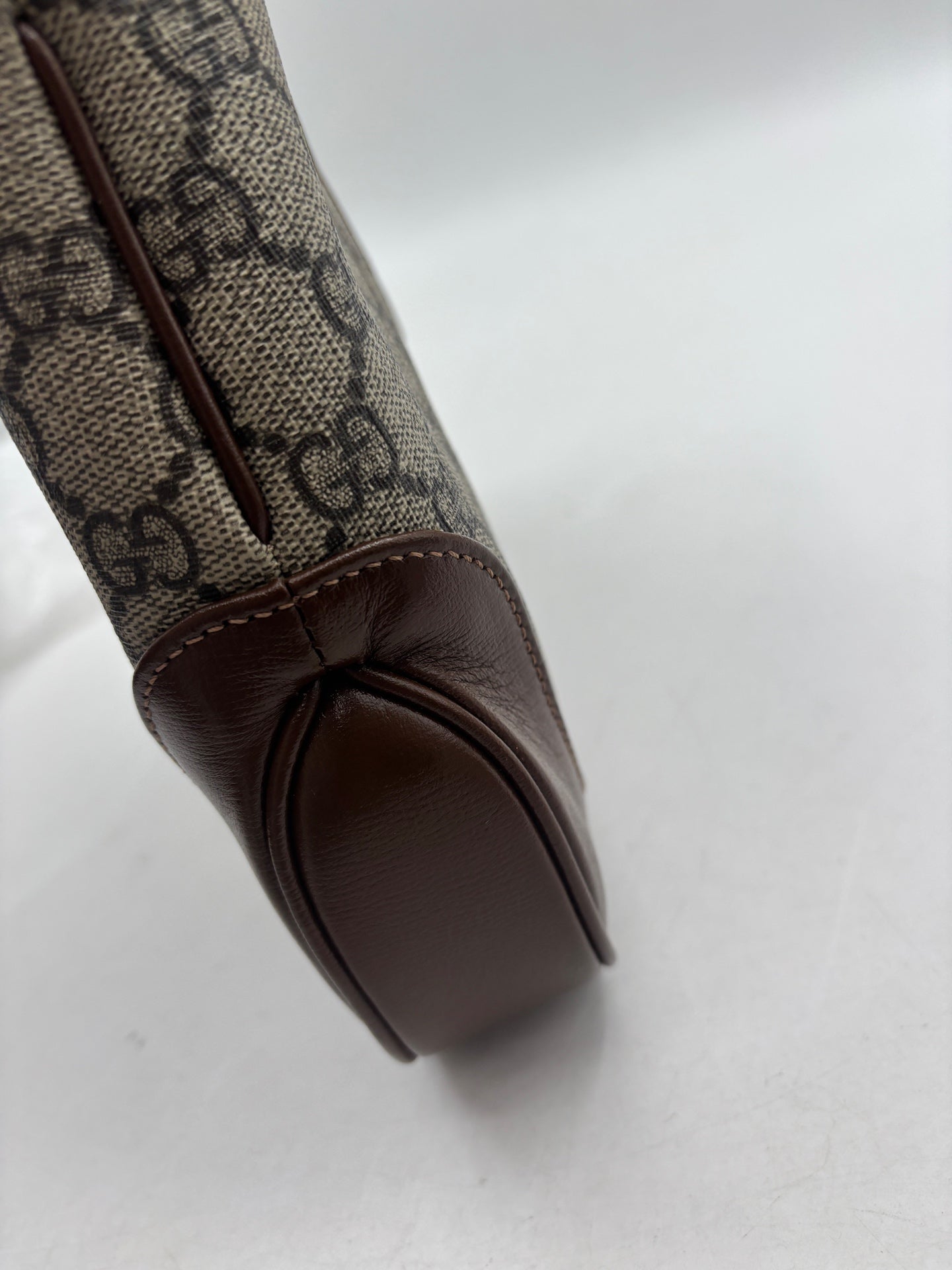 Gucci - Jackie 1961 - GG Supreme canvas with leather trim - Ebony and Brown - (small)