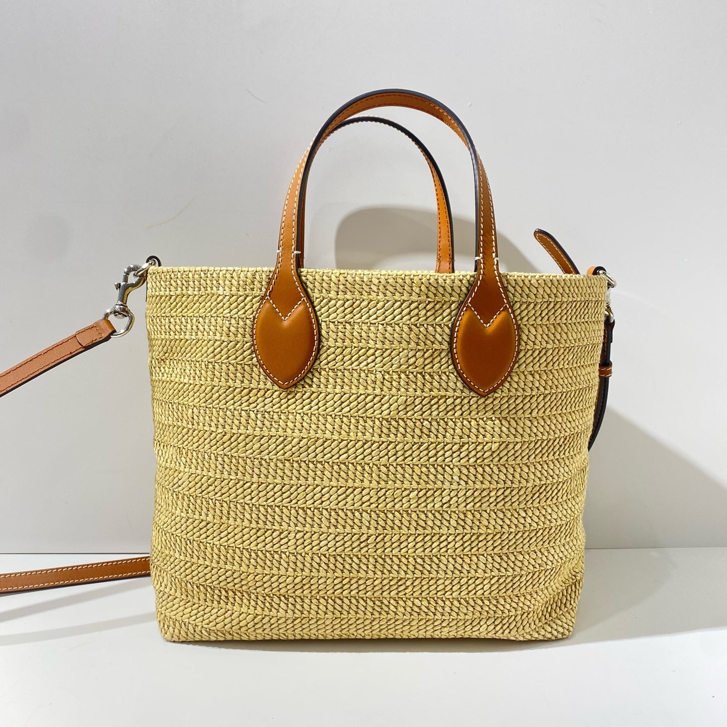 Gucci - Lido Raffia Woven Tote - Raffia with leather trim - Beige with brown trim and multicolour logo - (Medium)