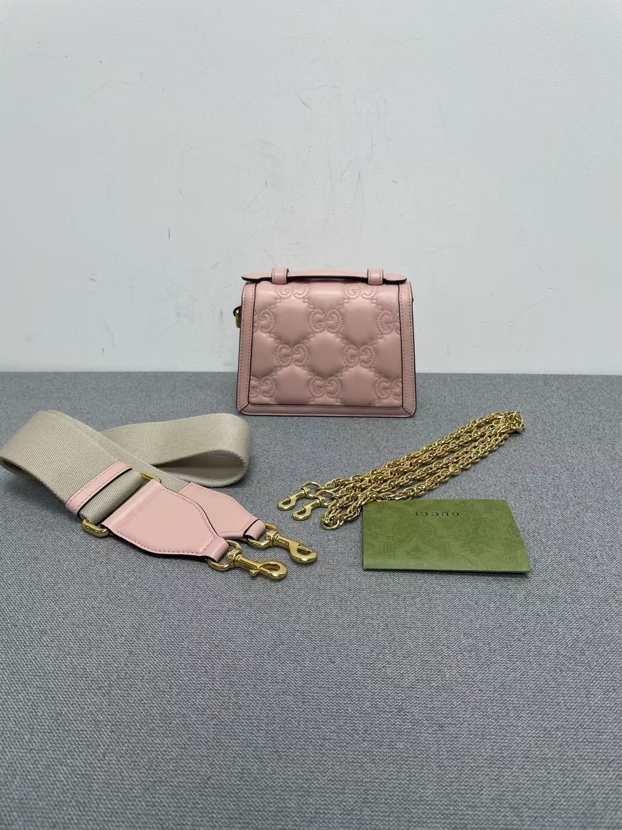Gucci - Lock Mini Top Handle Bag - Leather - Pink - (mini)