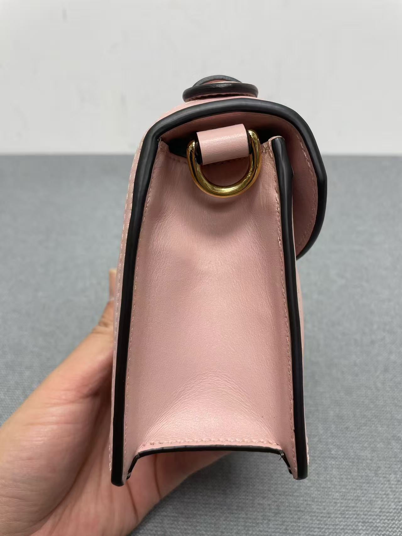 Gucci - Lock Mini Top Handle Bag - Leather - Pink - (mini)