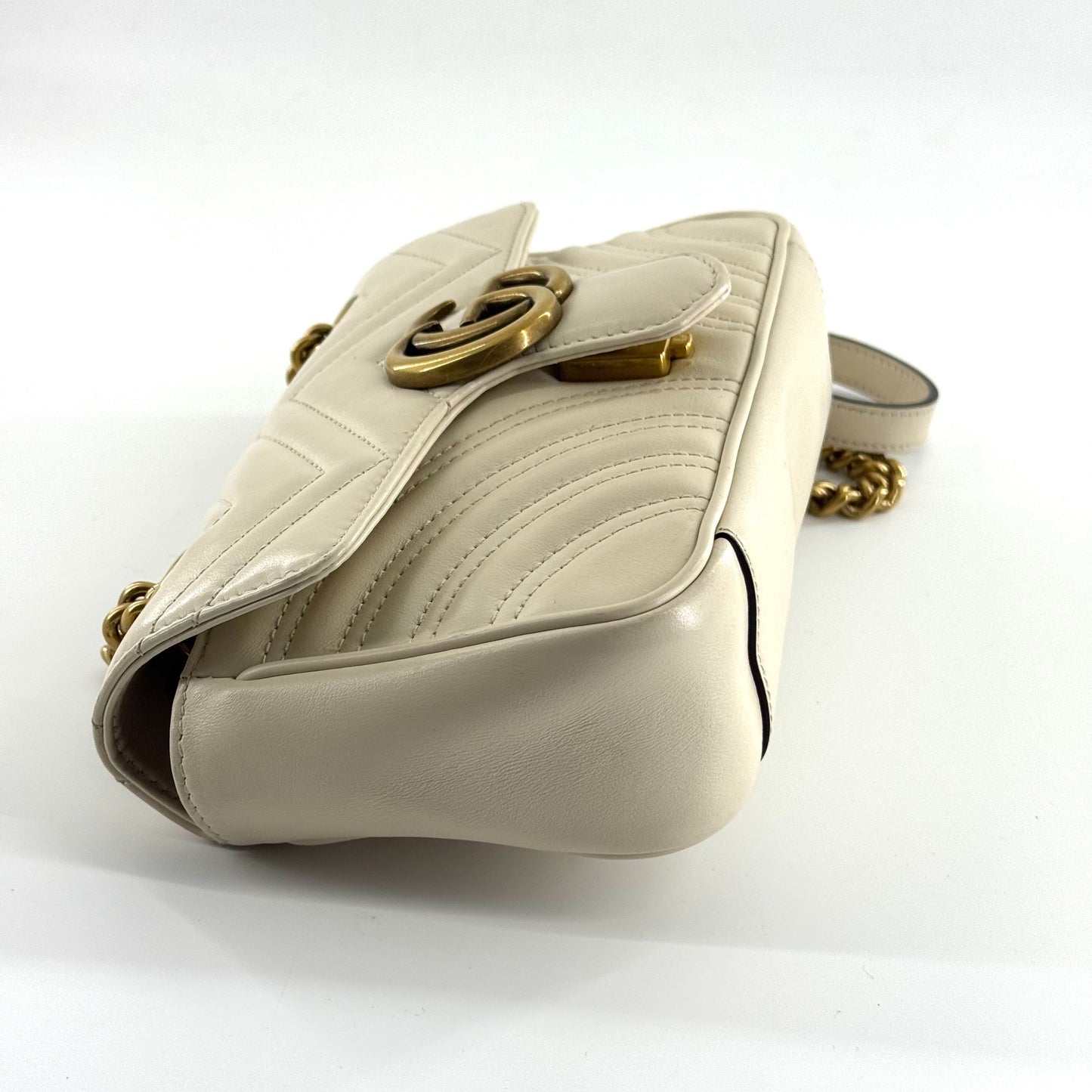 Gucci Marmont 22 Leather Beige - view 2