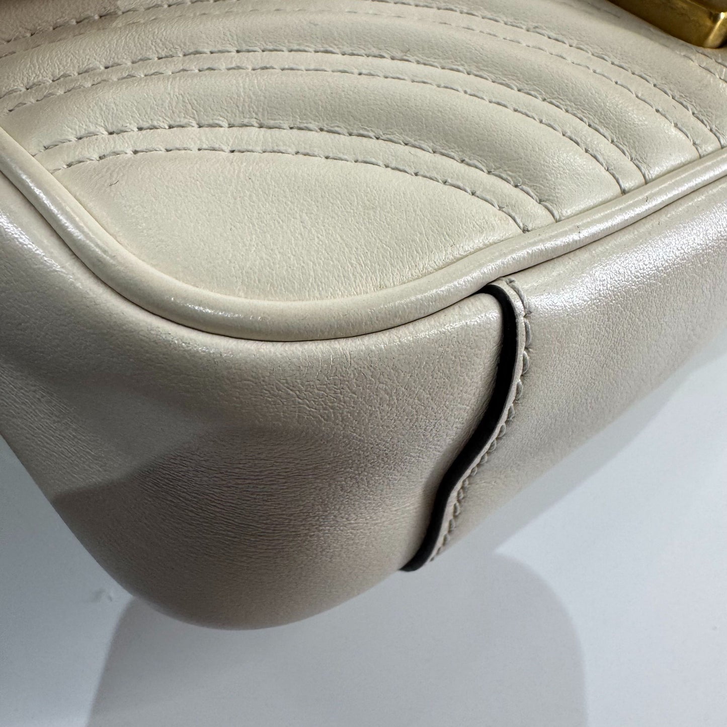 Gucci Marmont 22 Leather Beige - view 6