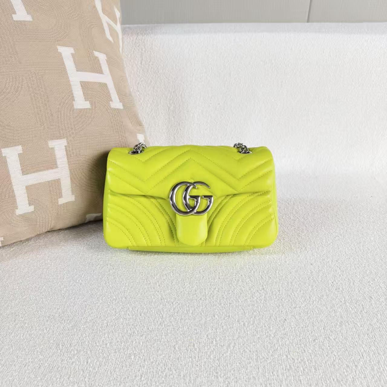 Gucci - Marmont 22 - Lambskin leather - Neon Green with Silver-Tone Hardware - (mini)