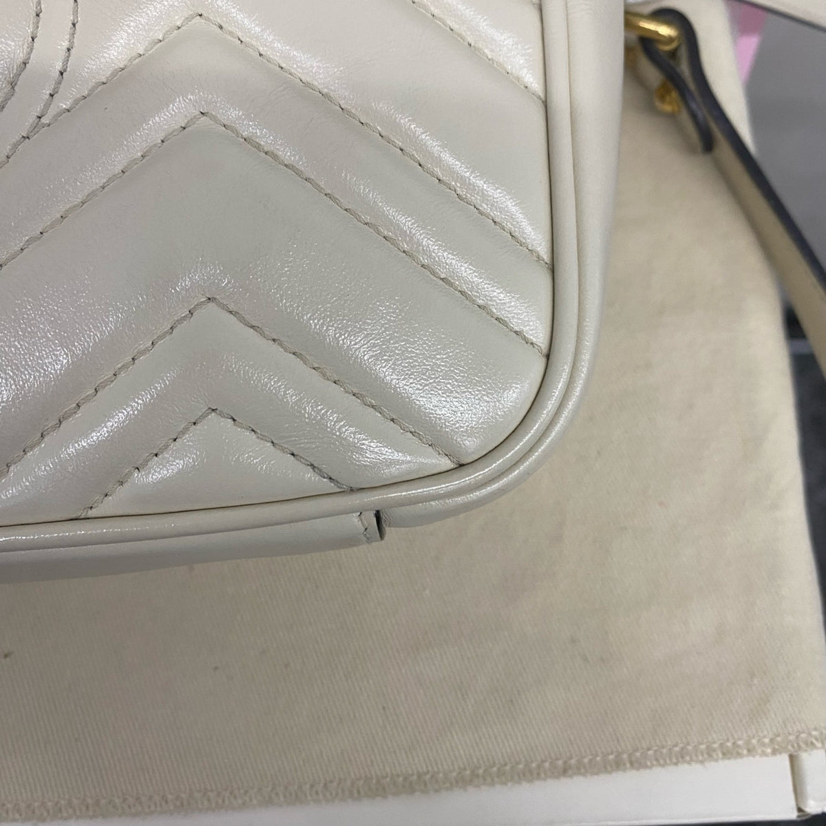Gucci - Marmont 22 - Leather - White - (small)