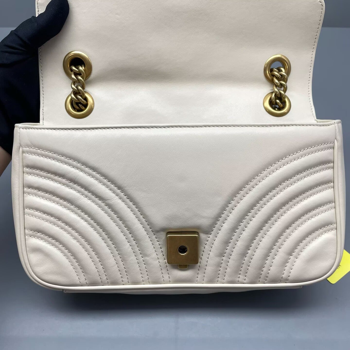 Gucci - Marmont 26 - Leather - White - (medium)