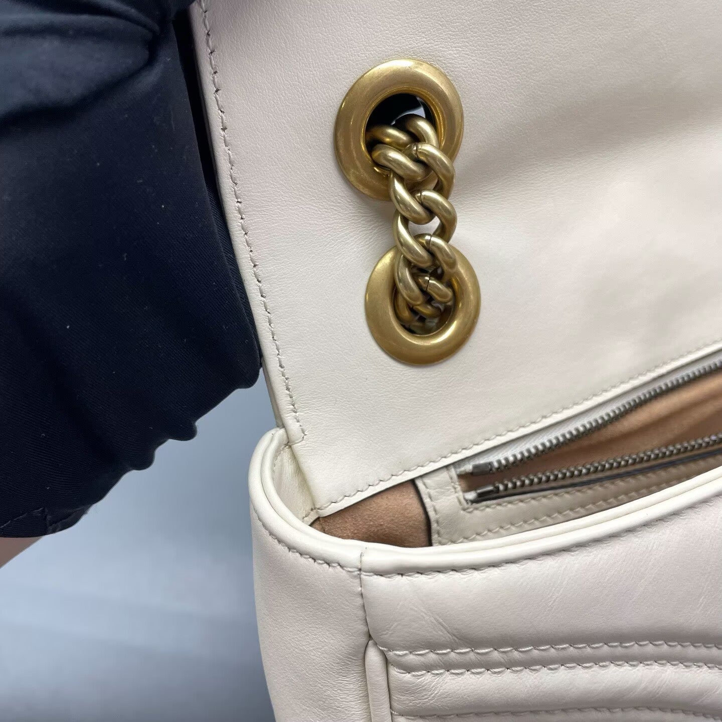 Gucci - Marmont 26 - Leather - White - (medium)