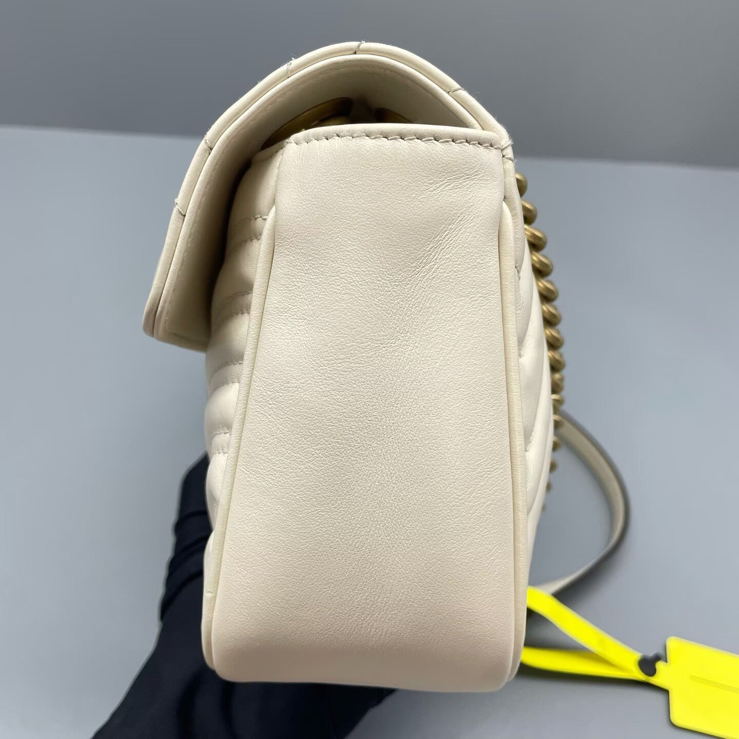 Gucci - Marmont 26 - Leather - White - (medium)