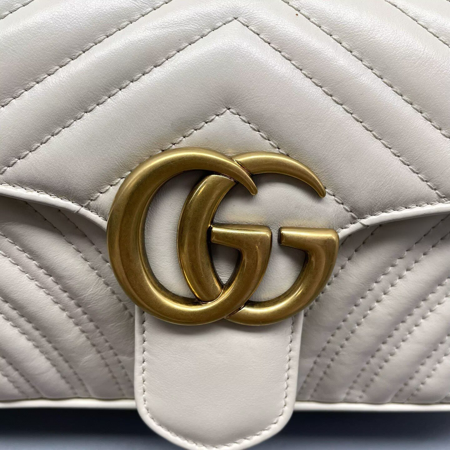Gucci - Marmont 26 - Leather - White - (medium)