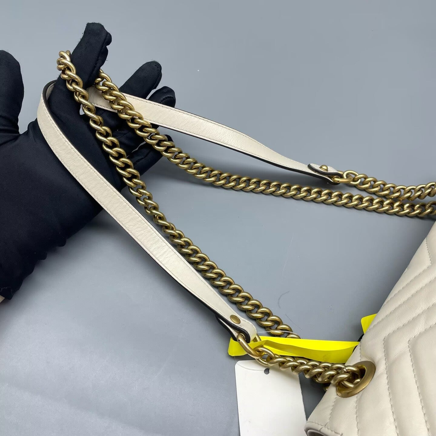 Gucci - Marmont 26 - Leather - White - (medium)