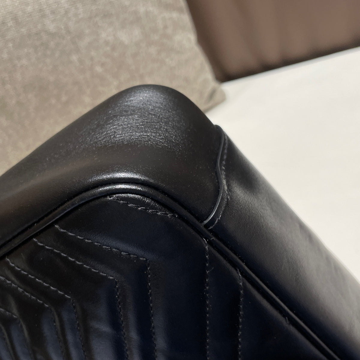 Gucci - Marmont 30 - Leather - Black - (Large)