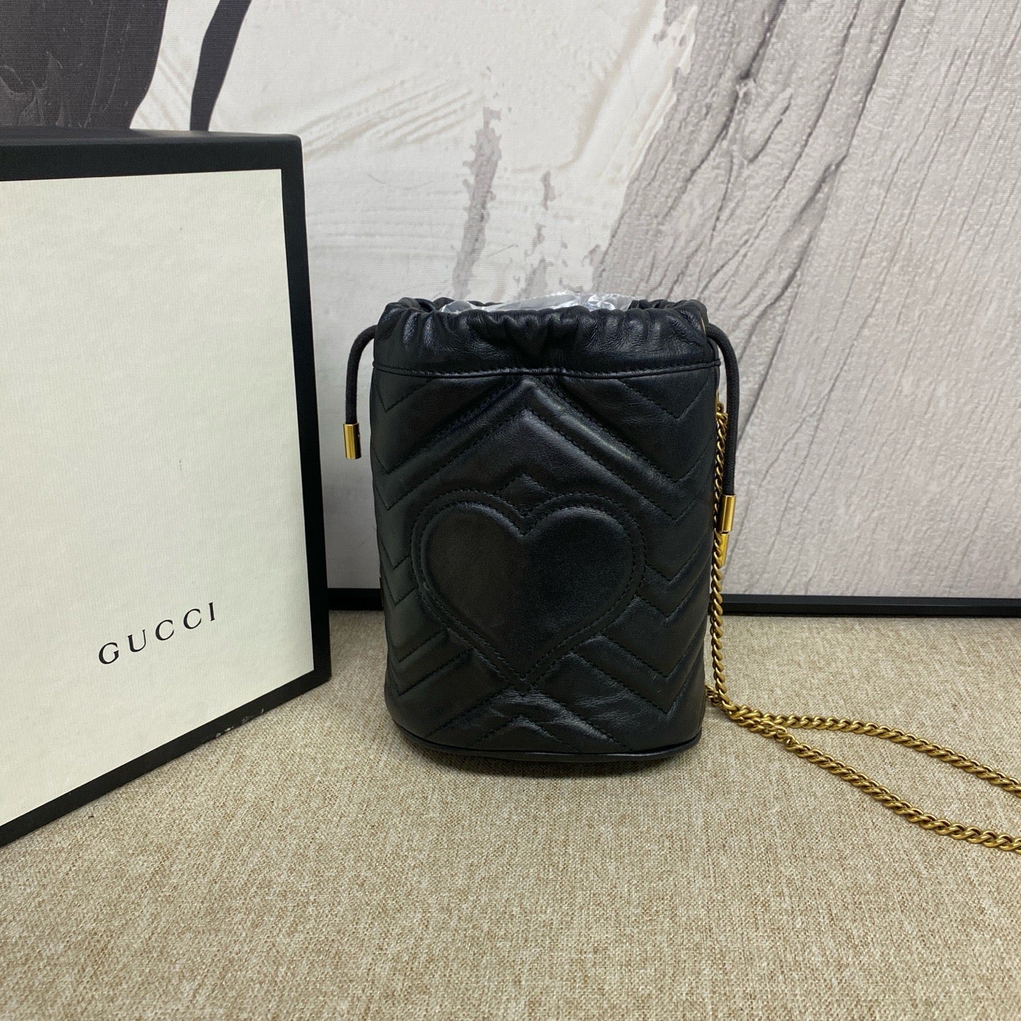 Gucci - Marmont Bucket Bag - Leather - Black - (mini)