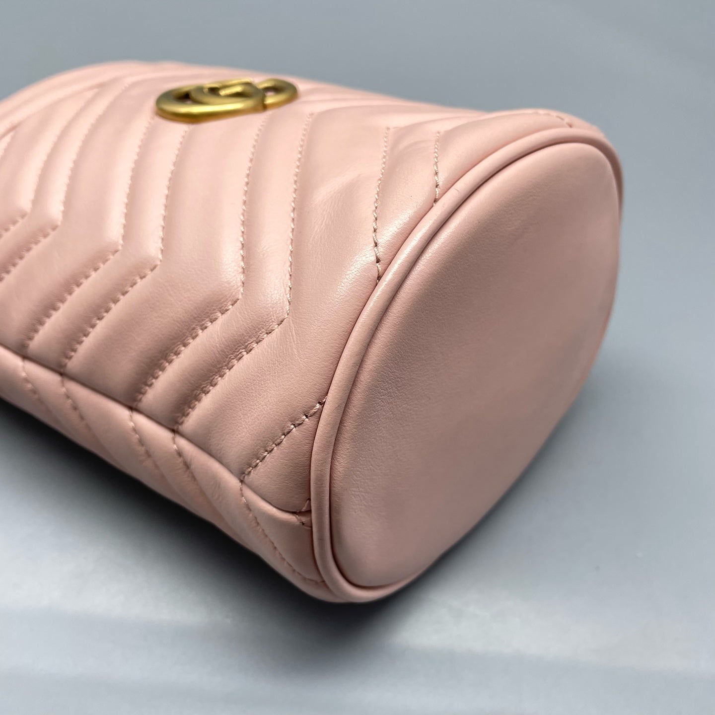 Gucci - Marmont Bucket Bag - Quilted leather - Pink - (mini)