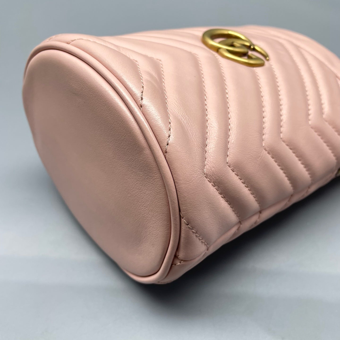 Gucci - Marmont Bucket Bag - Quilted leather - Pink - (mini)