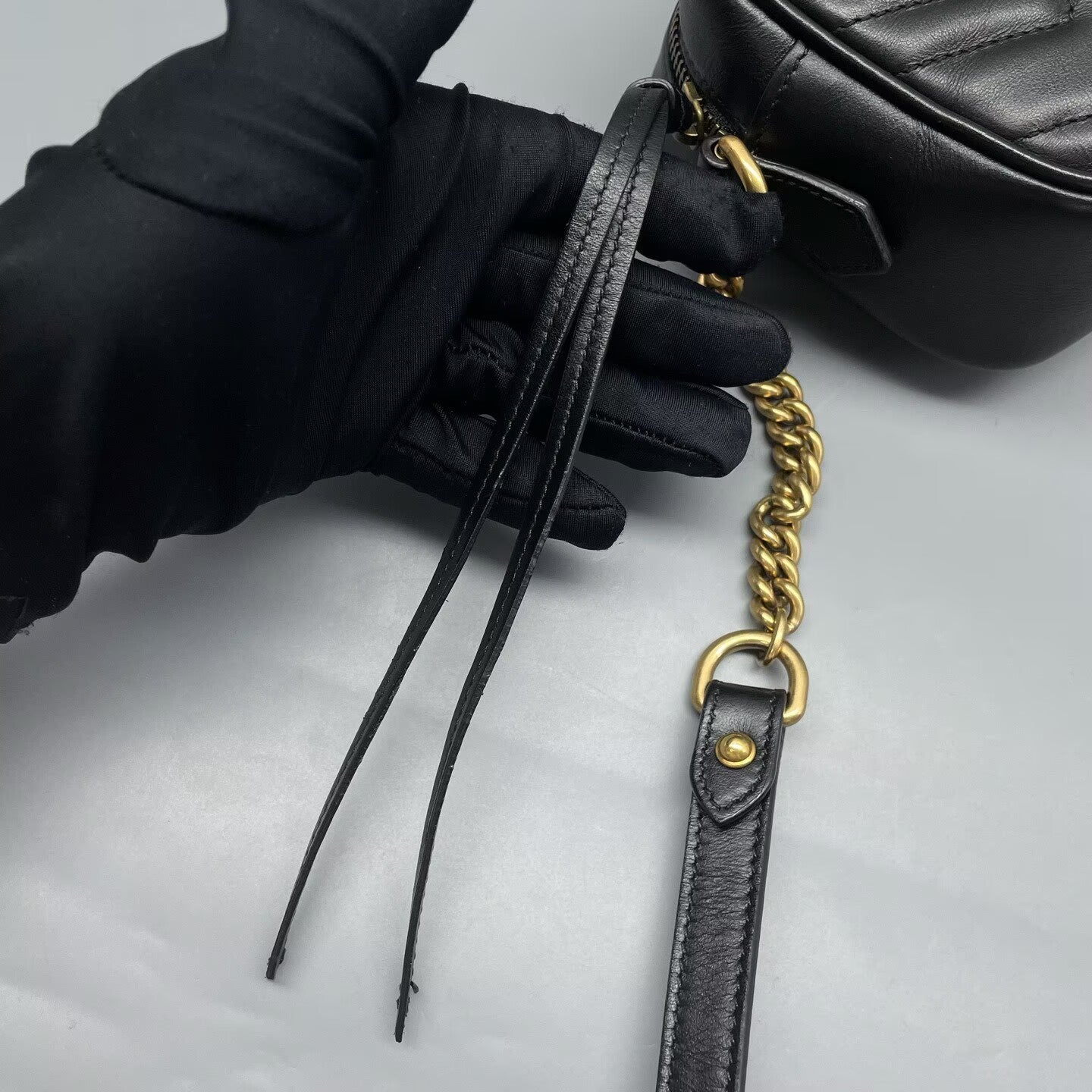 Gucci - Marmont Camera Bag - Leather - Black - (Small)