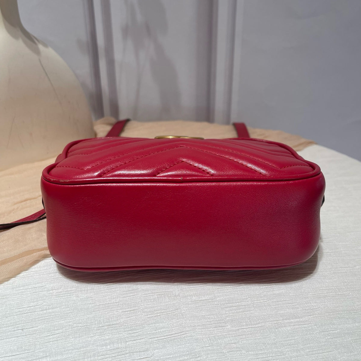 Gucci - Marmont camera bag - Leather - Red - (small)