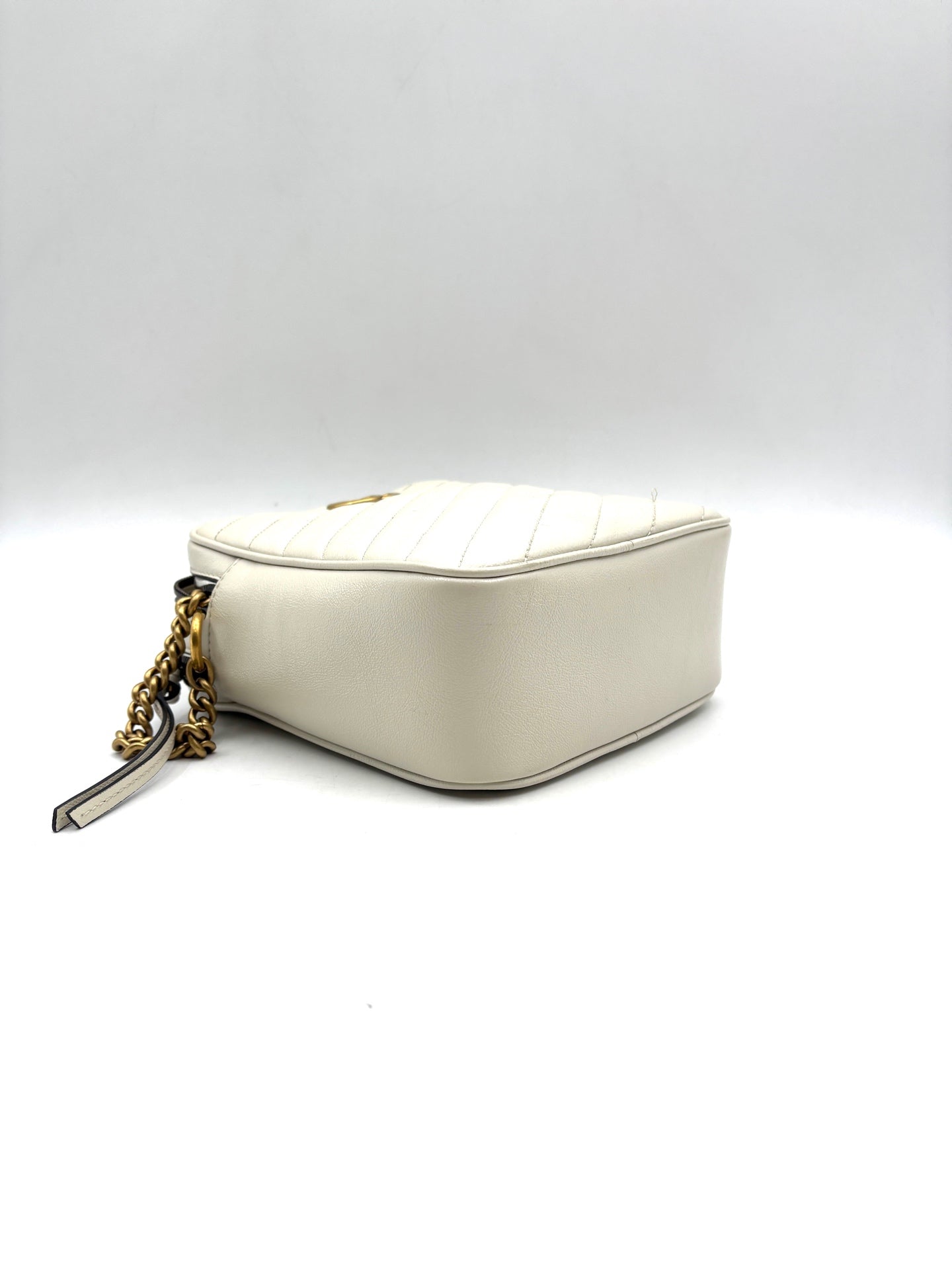 Gucci - Marmont Camera Bag (Vertical) - Leather - White - (mini)