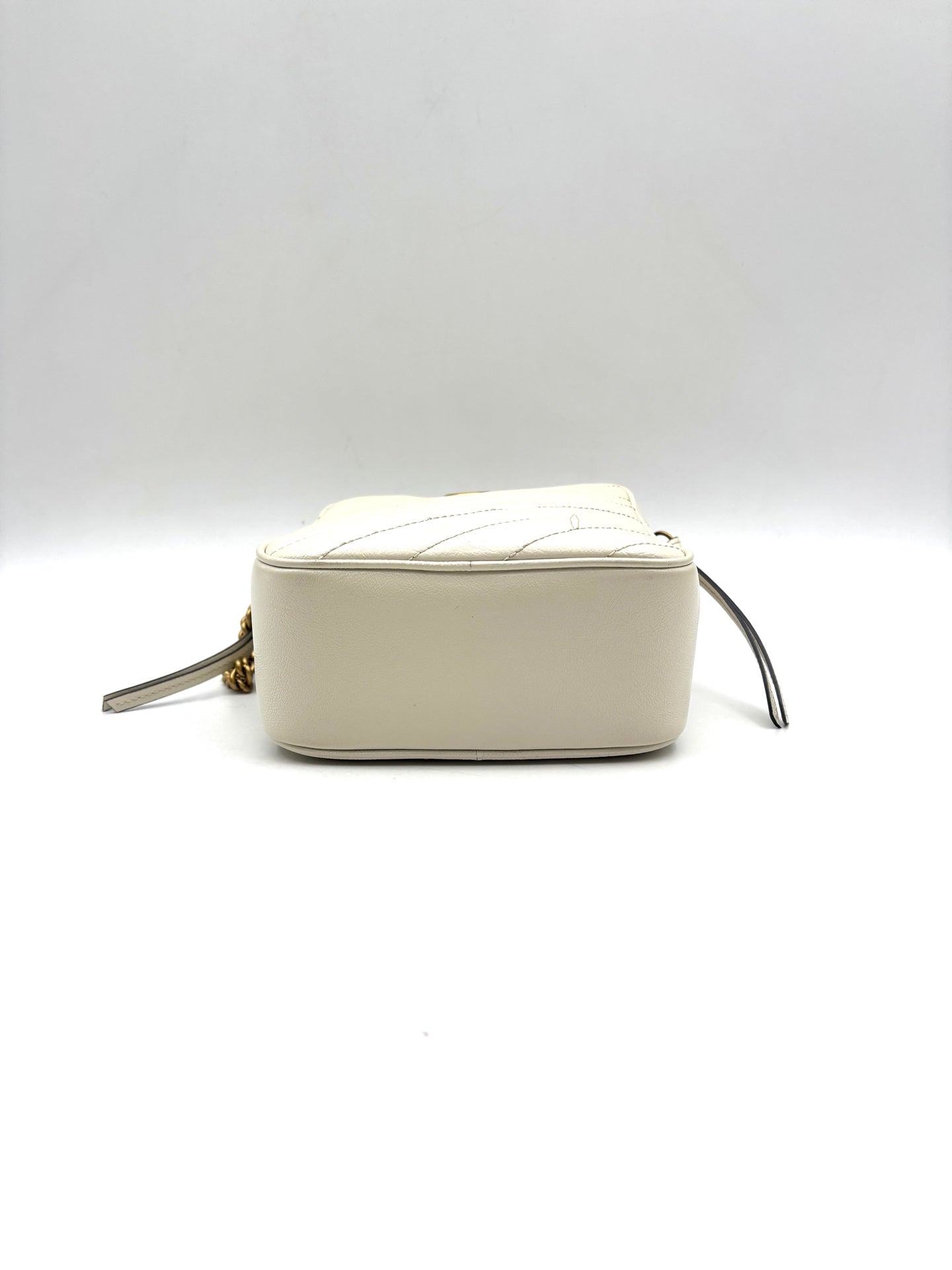 Gucci - Marmont Camera Bag (Vertical) - Leather - White - (mini)