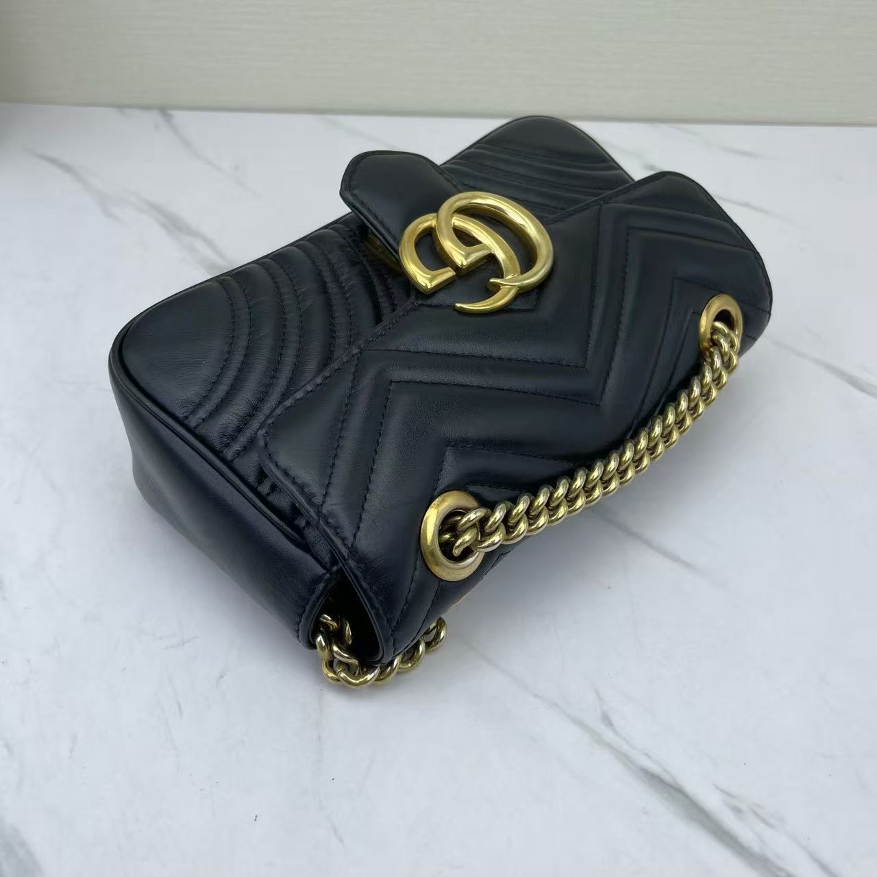 Gucci - Marmont - Cowhide leather - Black with Gold-Tone Hardware - (mini)