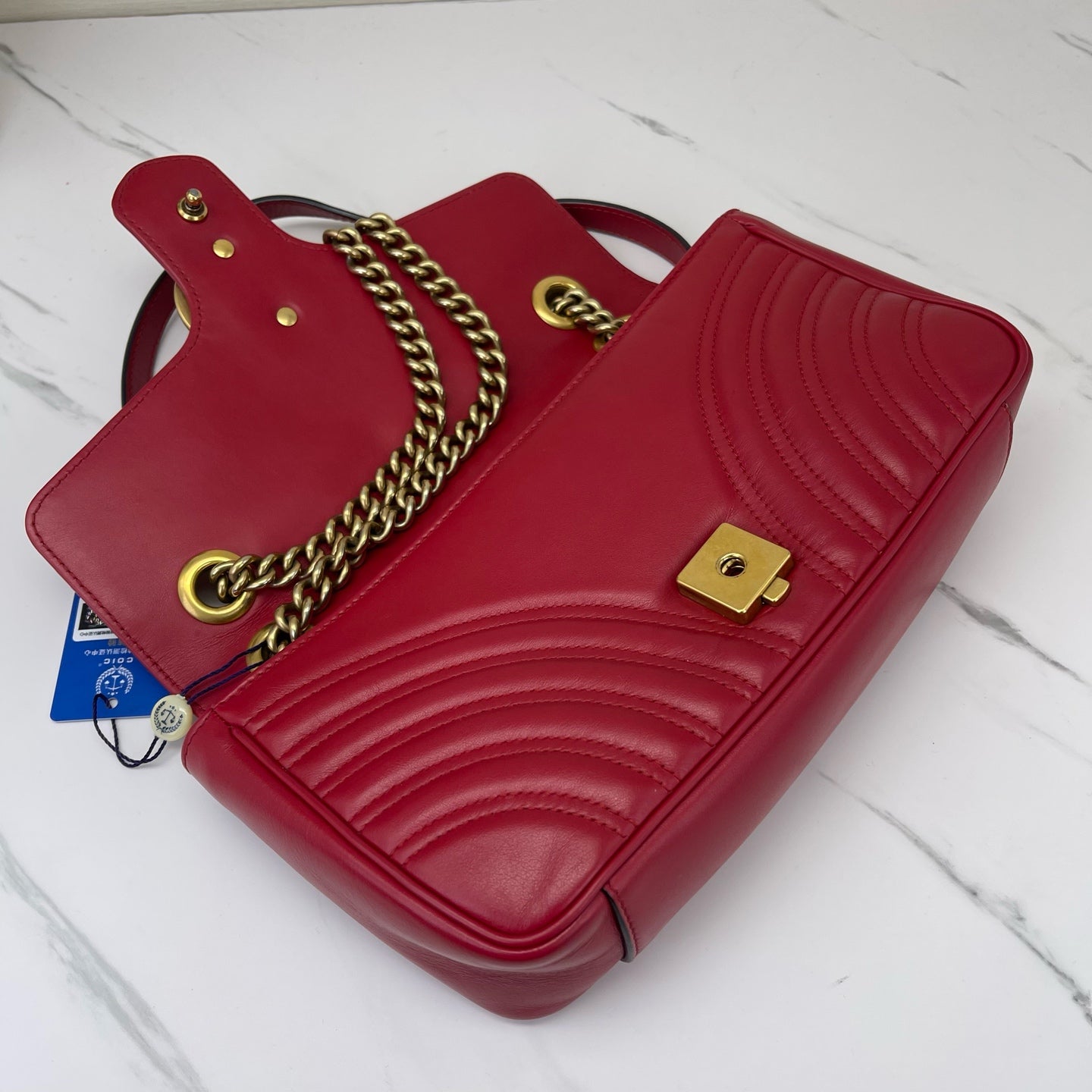 Gucci - Marmont - Cowhide leather - Red with Gold-Tone Hardware - (medium)